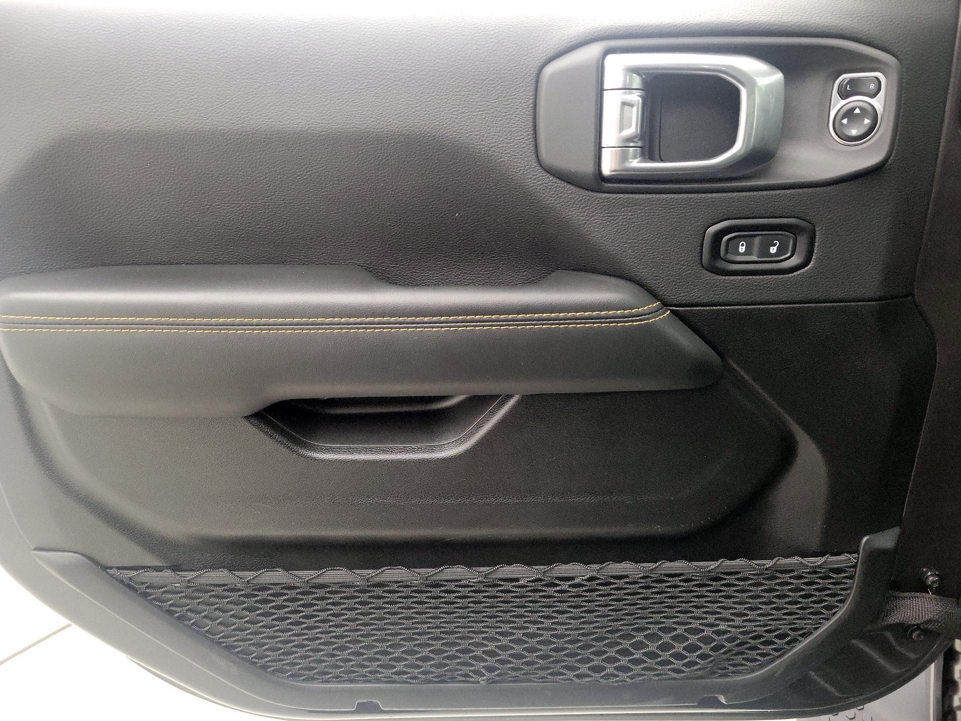 Thumbnail: 2025 Jeep Wrangler - 12