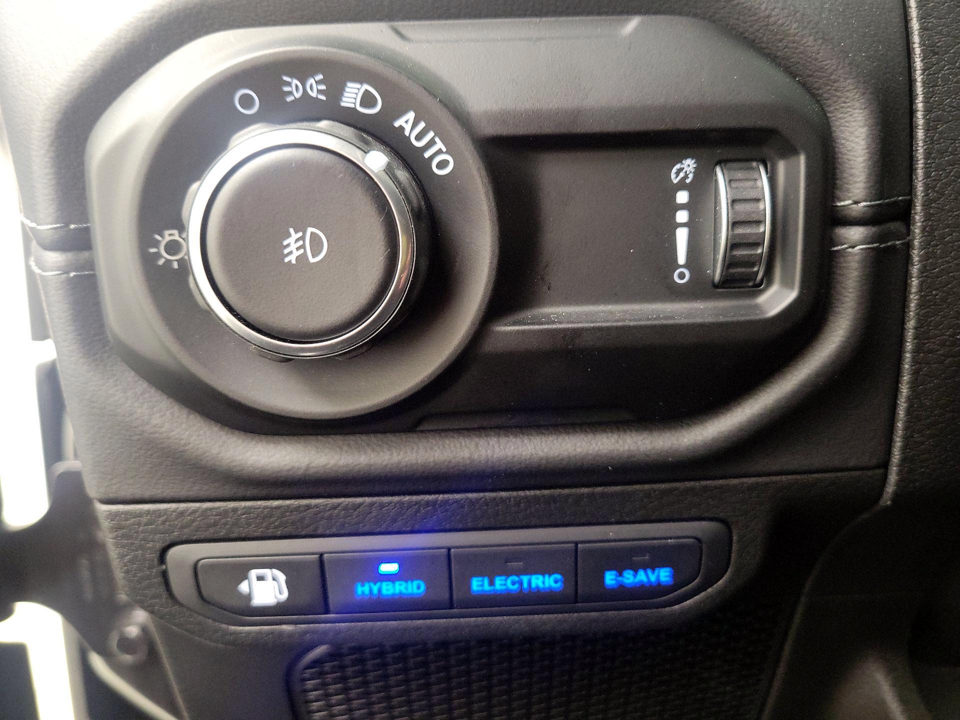 Thumbnail: 2025 Jeep Wrangler - 13