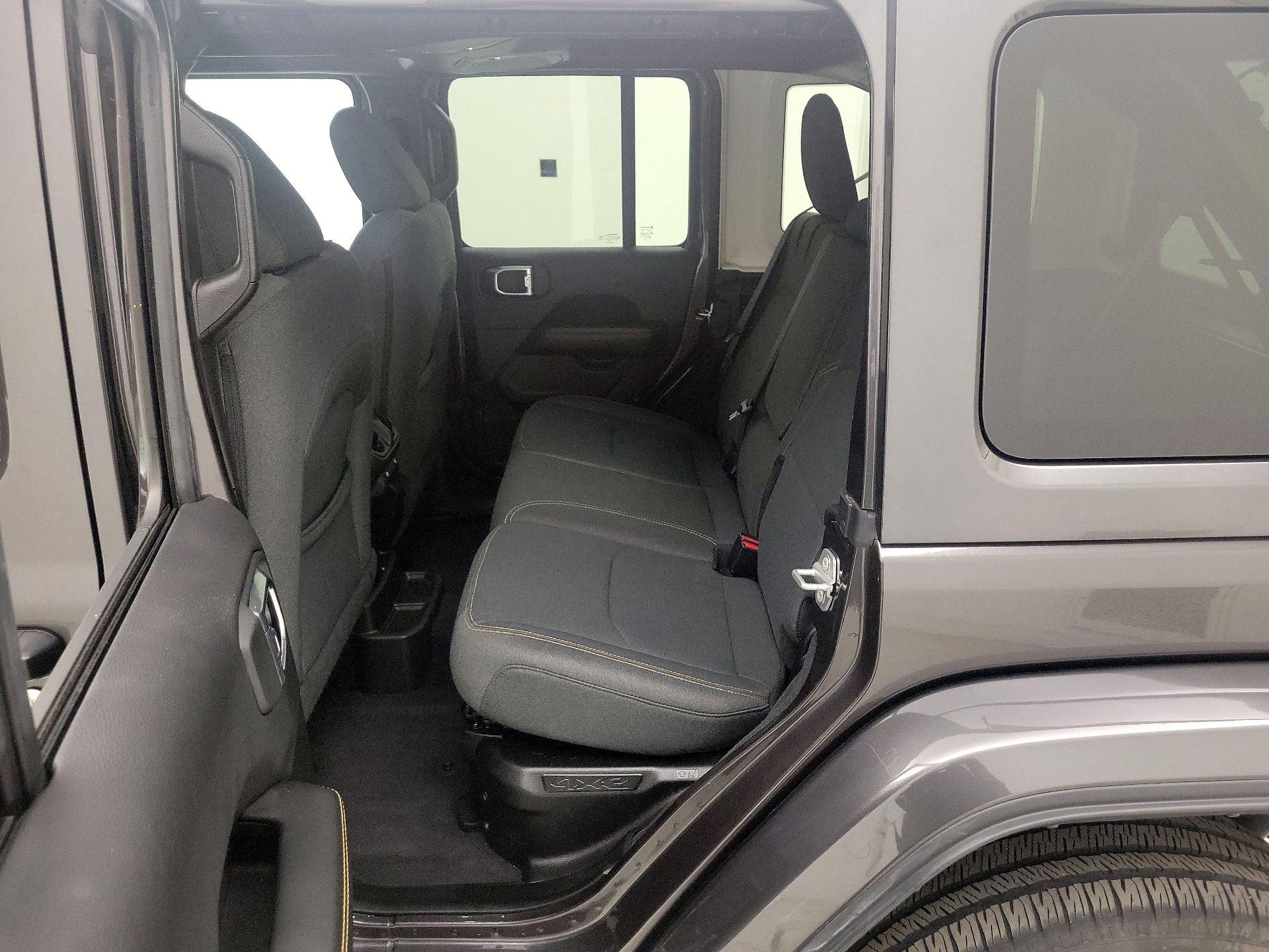 Thumbnail: 2025 Jeep Wrangler - 19