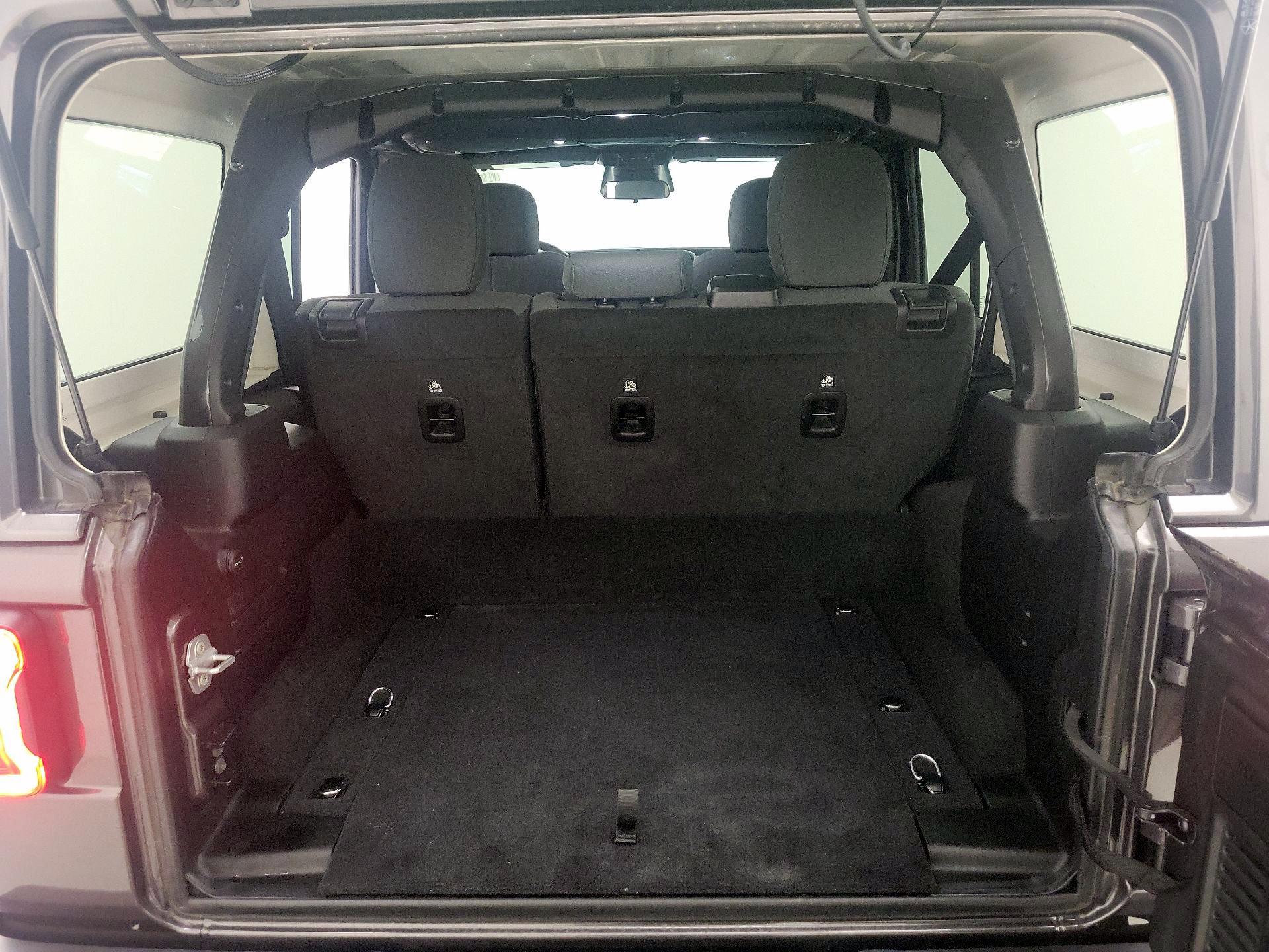 Thumbnail: 2025 Jeep Wrangler - 20