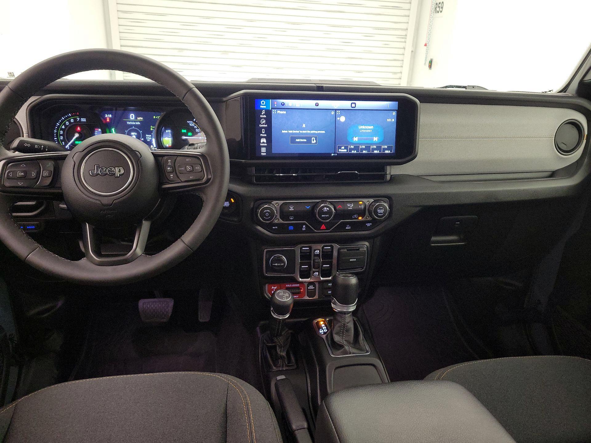 Thumbnail: 2025 Jeep Wrangler - 9