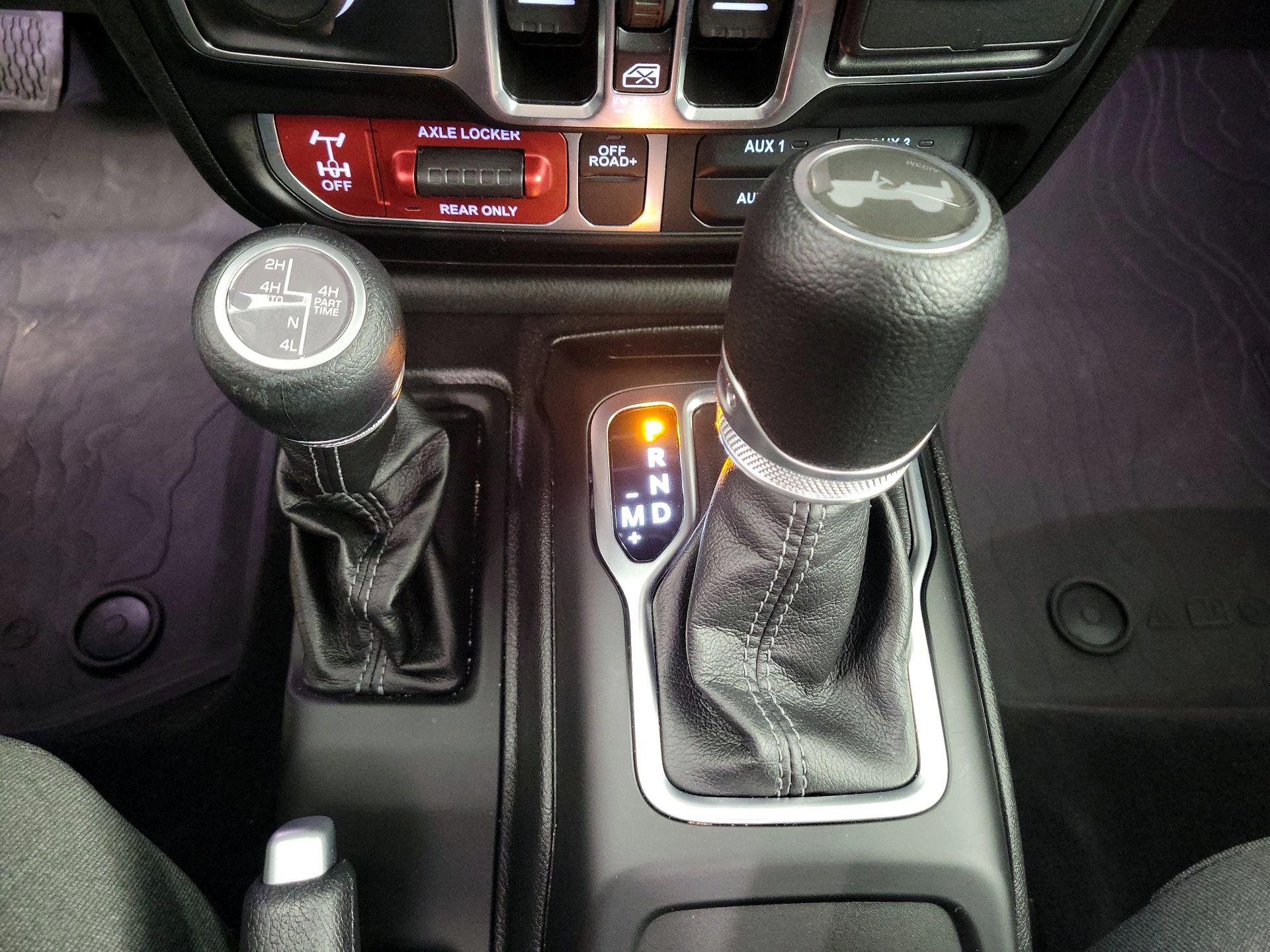 Thumbnail: 2025 Jeep Wrangler - 17