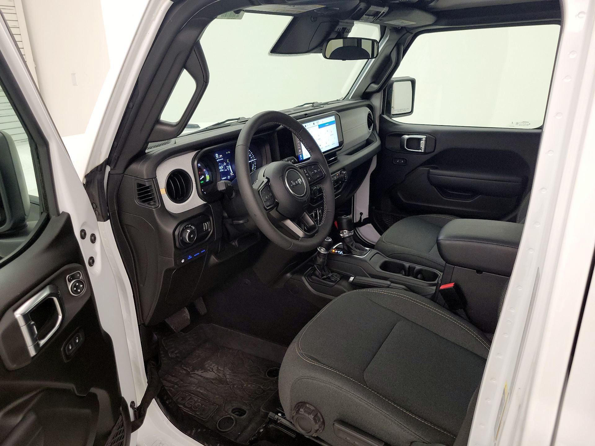 Thumbnail: 2025 Jeep Wrangler - 11