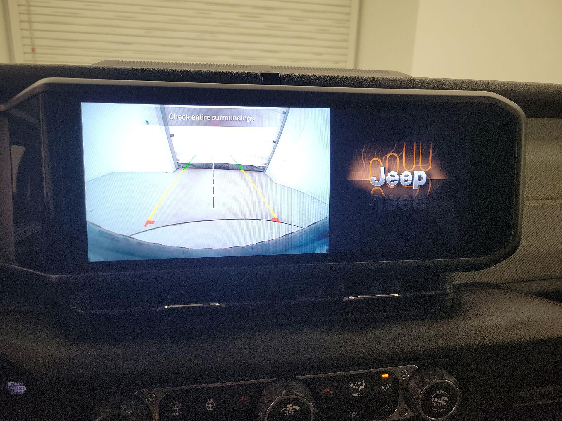 Thumbnail: 2025 Jeep Wrangler - 14