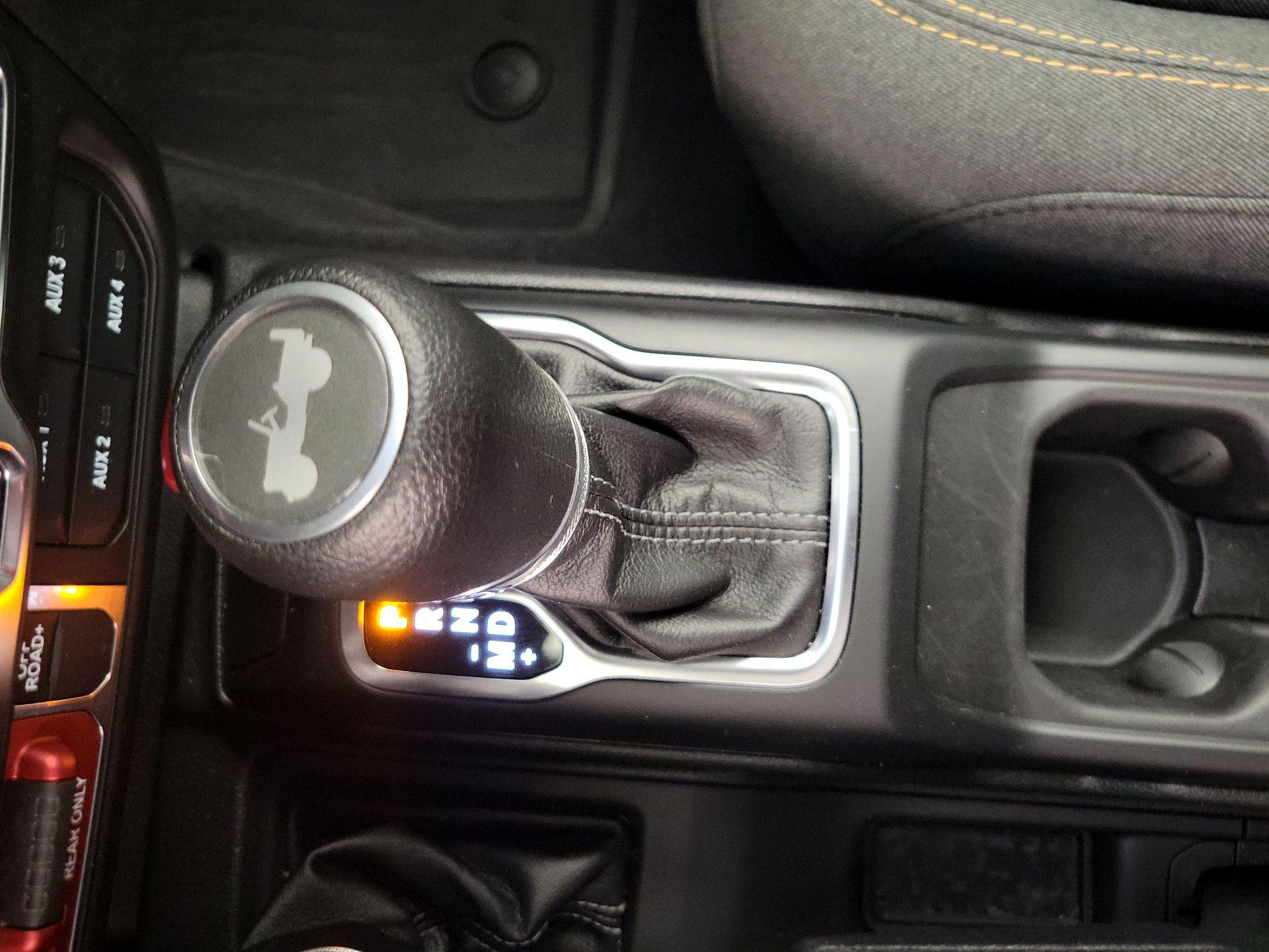 Thumbnail: 2025 Jeep Wrangler - 17