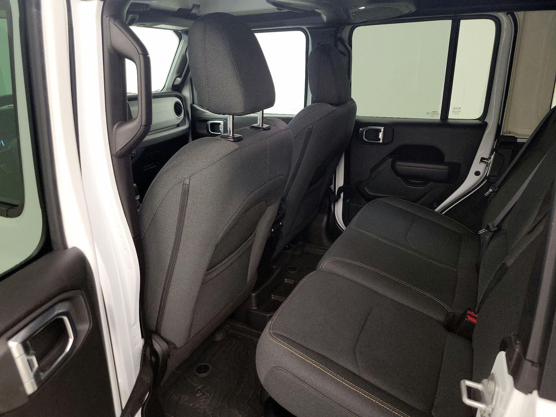 Thumbnail: 2025 Jeep Wrangler - 19