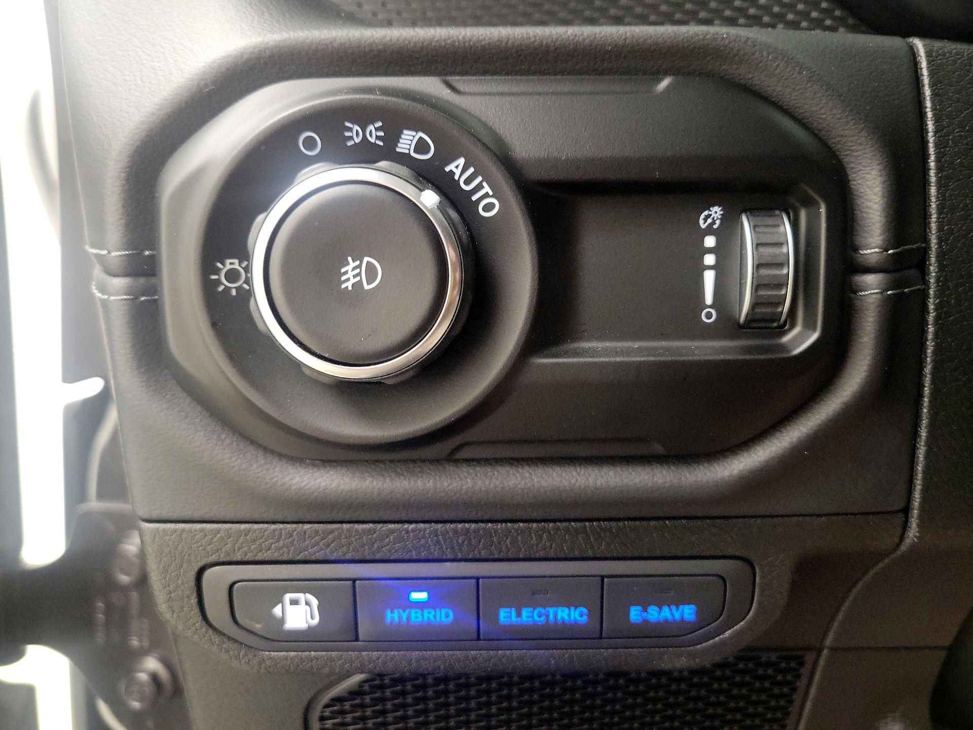 Thumbnail: 2025 Jeep Wrangler - 13