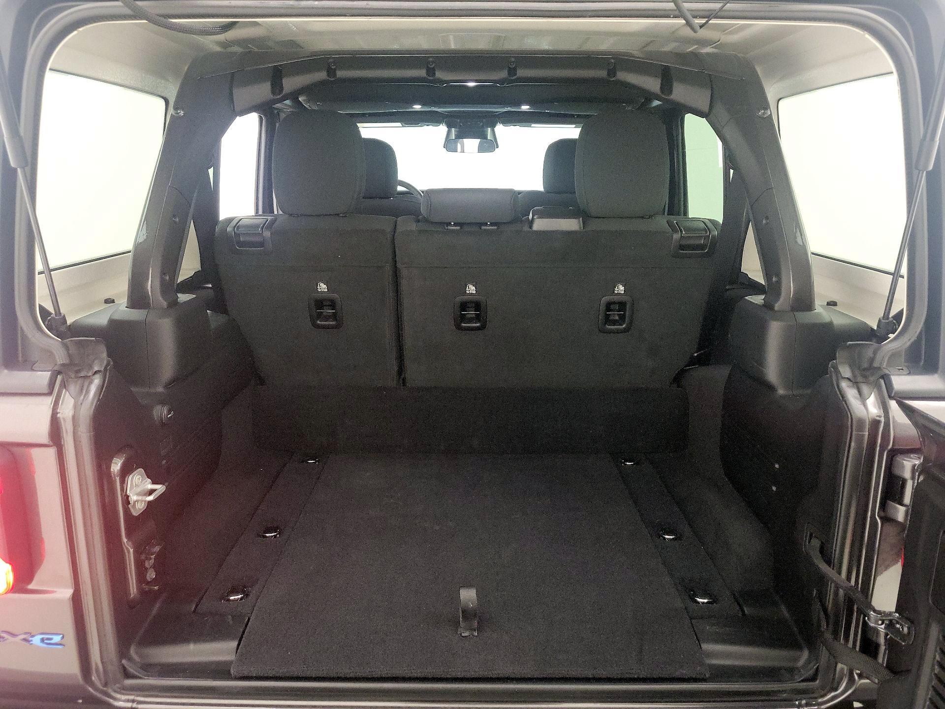 Thumbnail: 2025 Jeep Wrangler - 20