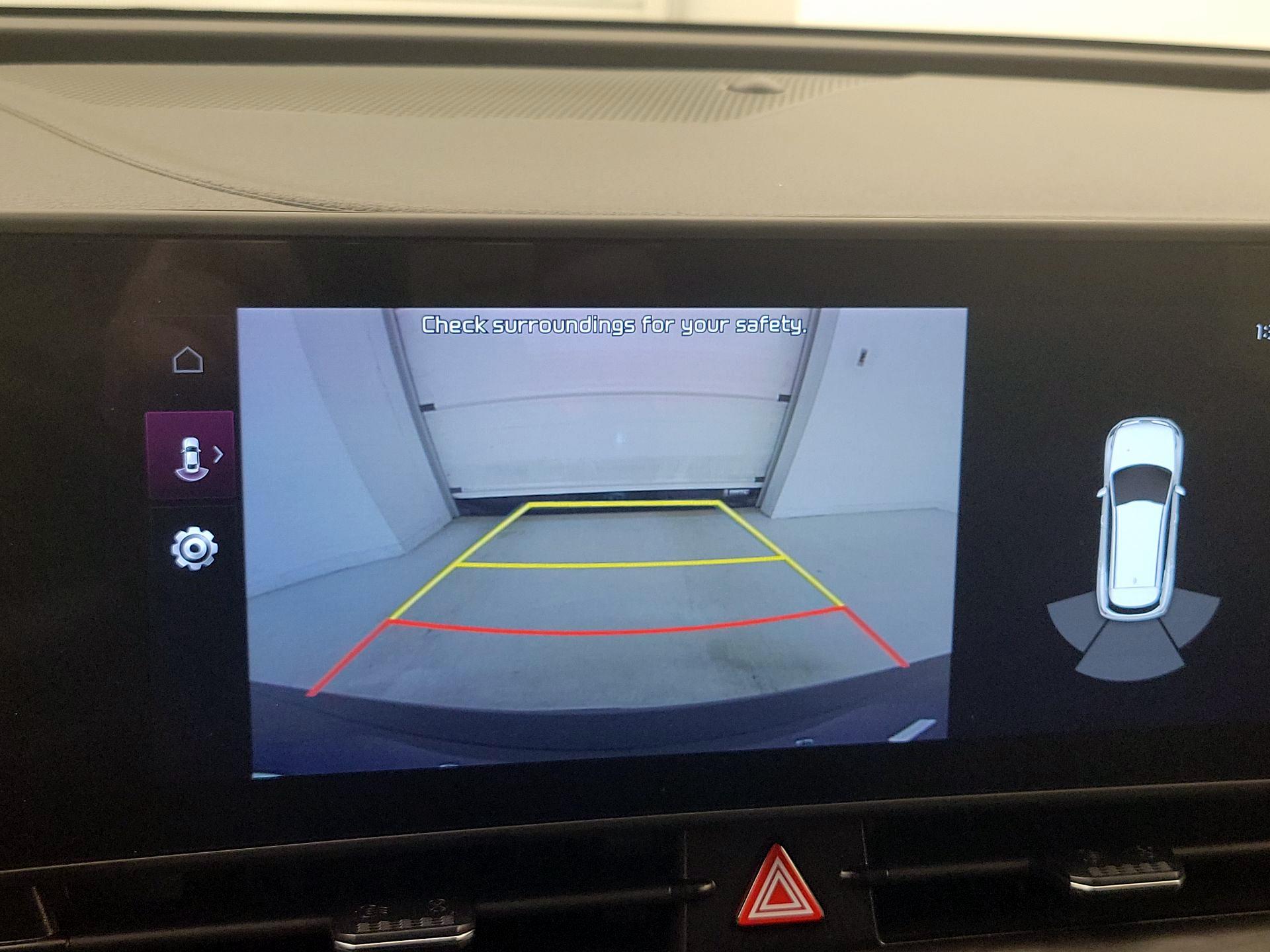 Thumbnail: 2023 Kia Sportage - 15