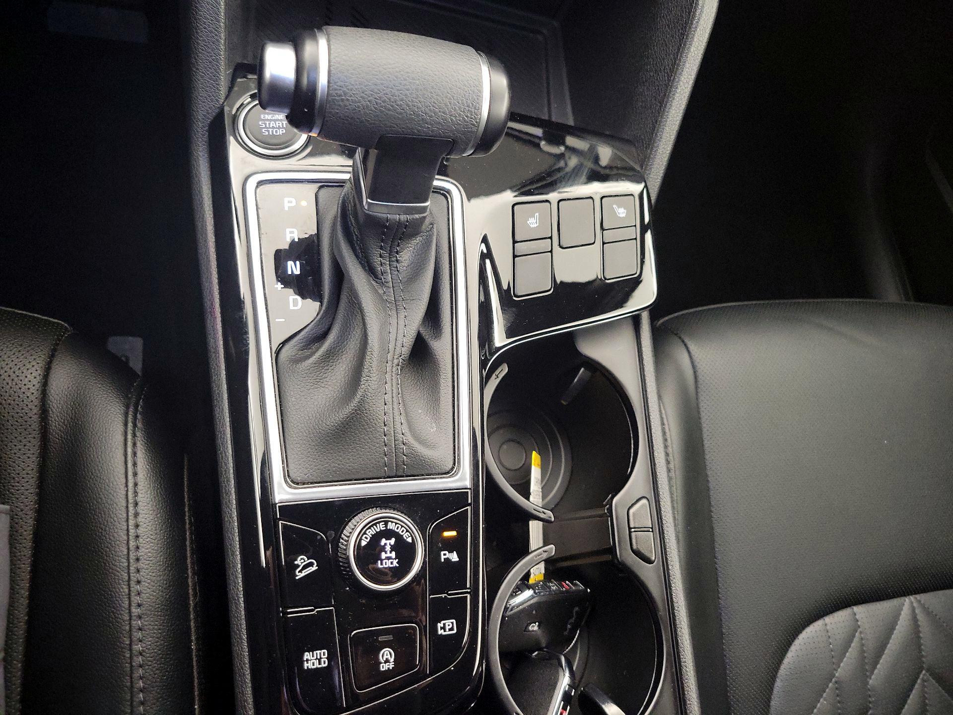 Thumbnail: 2023 Kia Sportage - 18