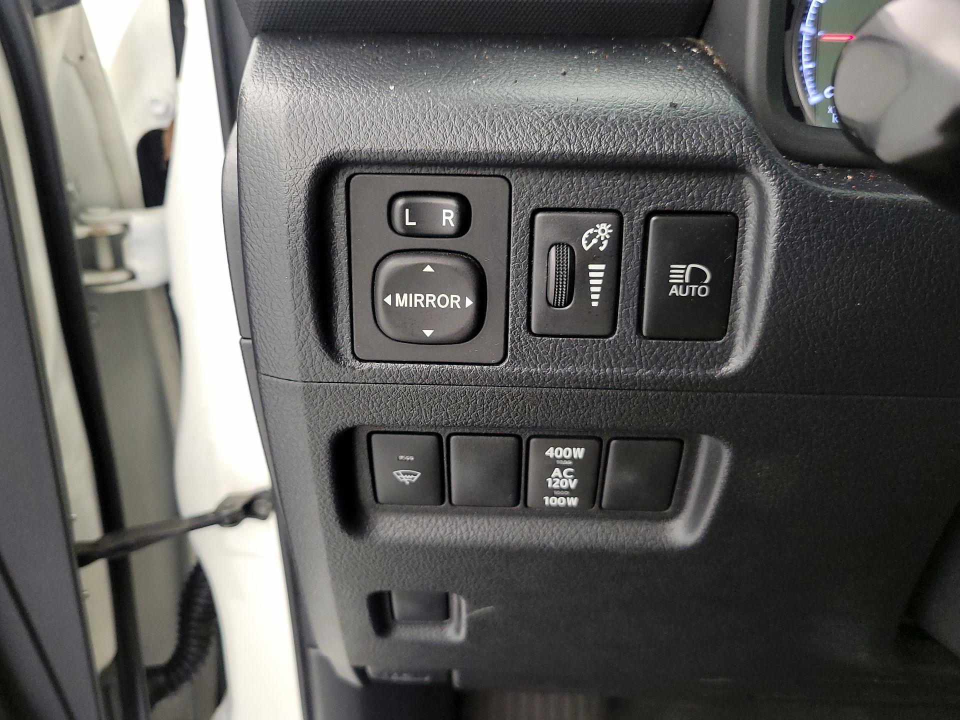 Thumbnail: 2021 Toyota 4Runner - 13