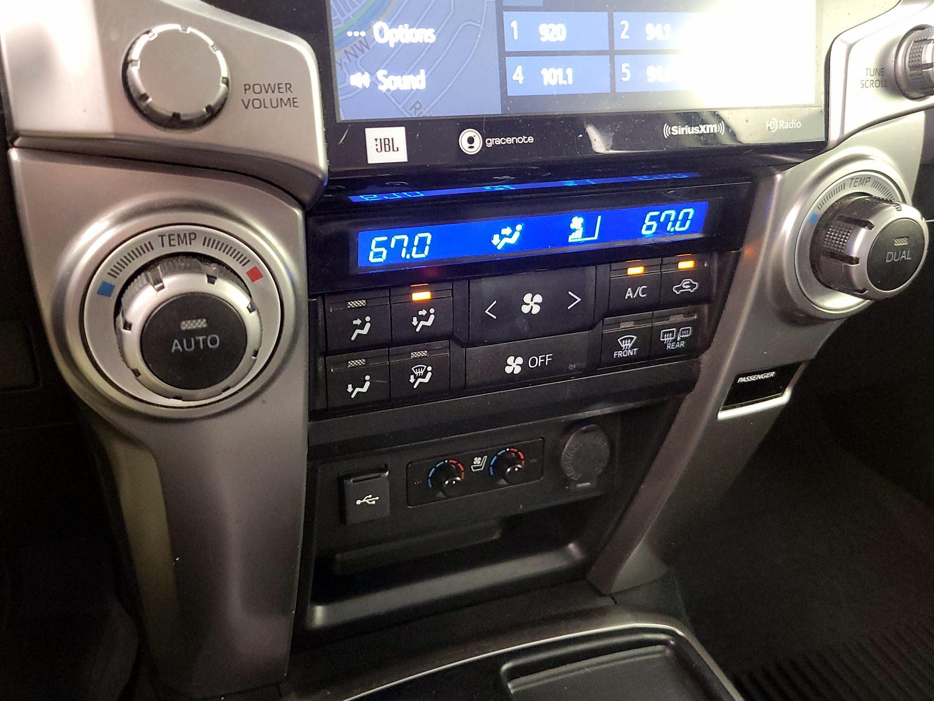 Thumbnail: 2021 Toyota 4Runner - 17