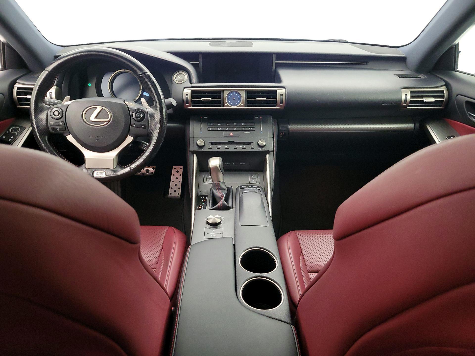 Thumbnail: 2016 Lexus IS - 9