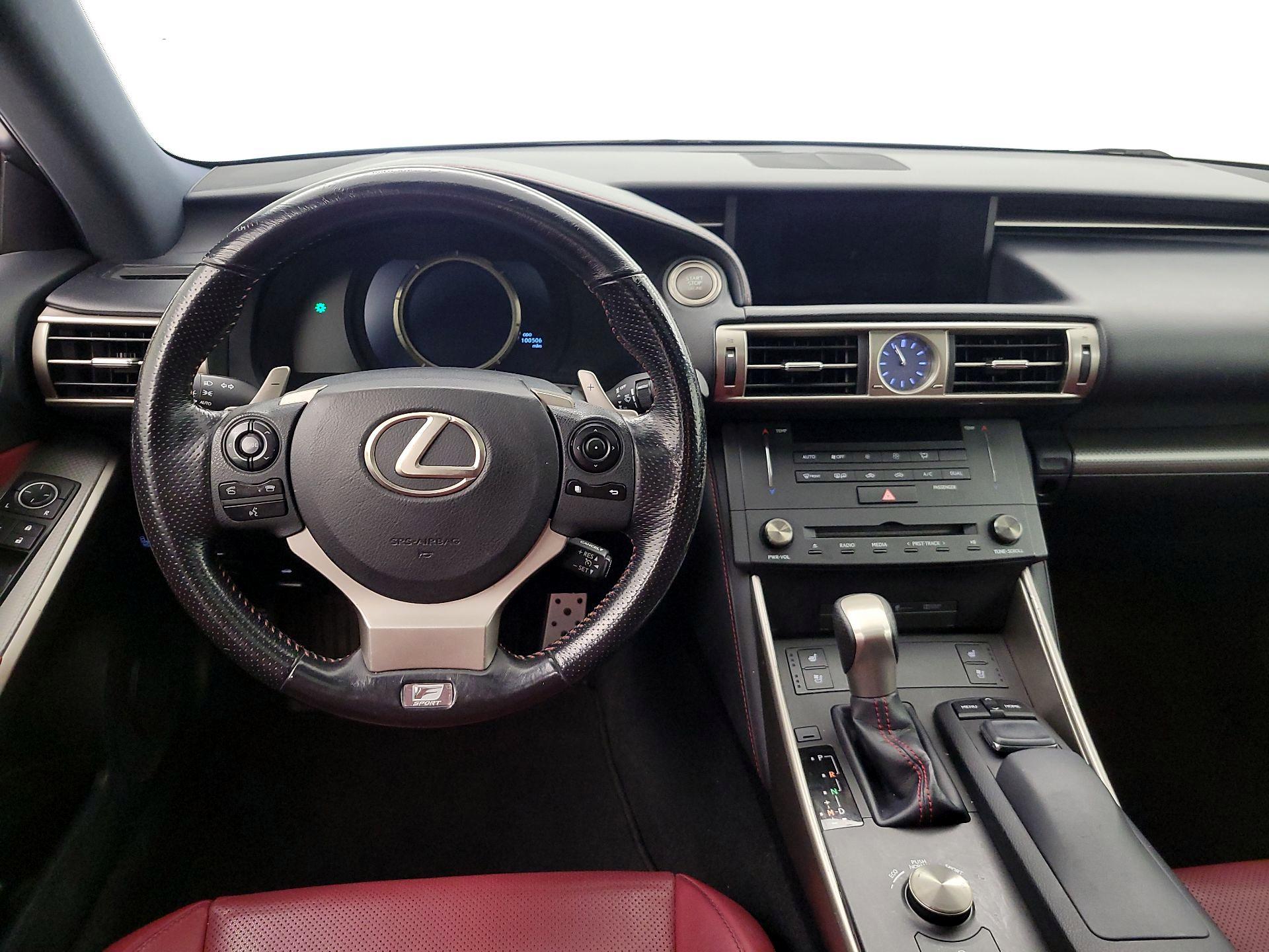 Thumbnail: 2016 Lexus IS - 10