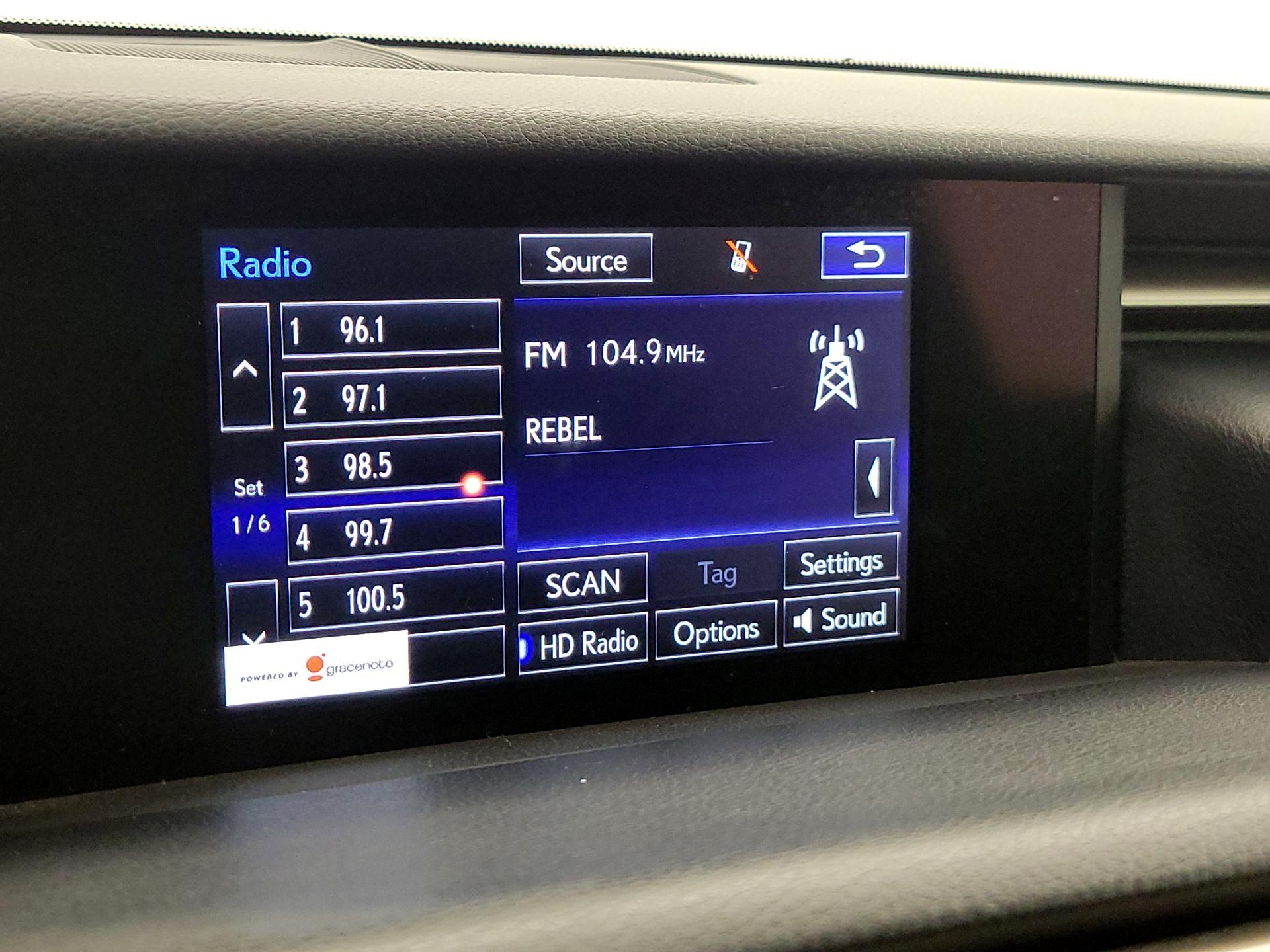 Thumbnail: 2016 Lexus IS - 16