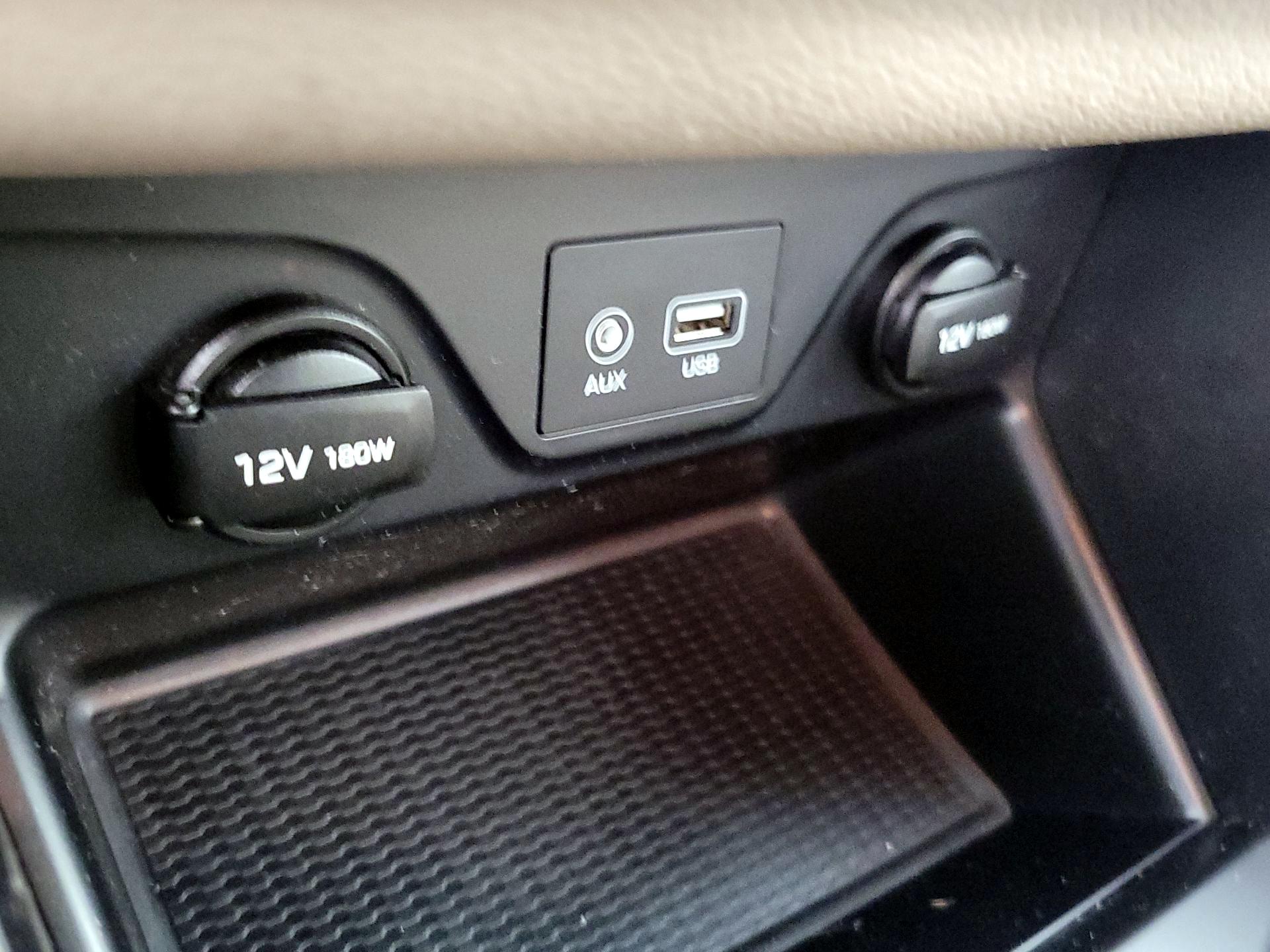 Thumbnail: 2018 Hyundai Tucson - 18