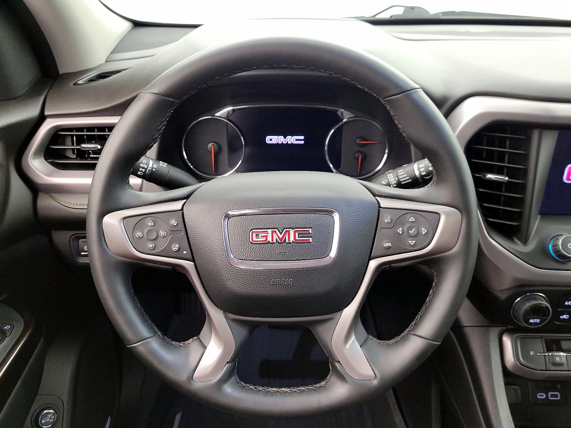 Thumbnail: 2023 GMC Acadia - 10