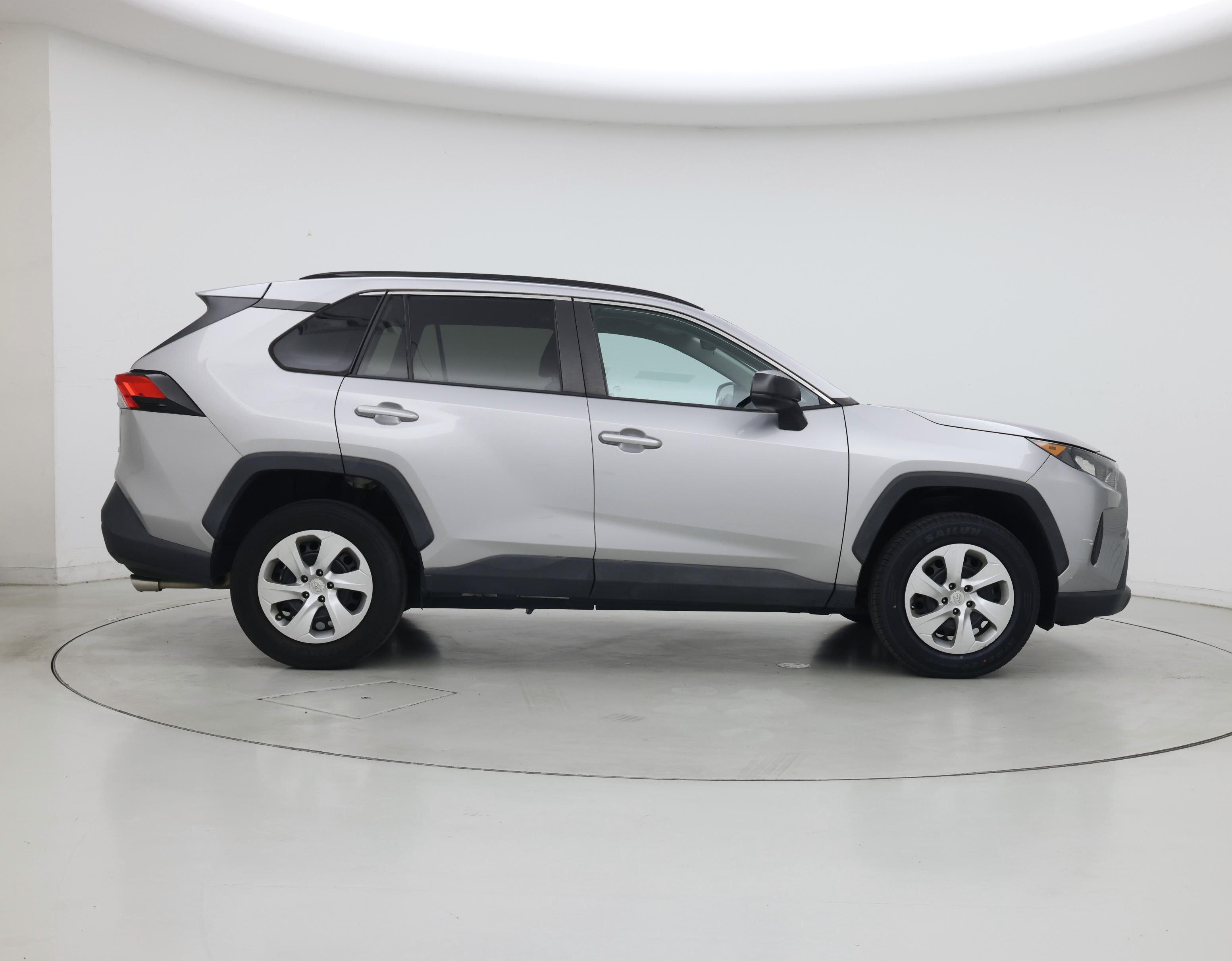 Thumbnail: 2020 Toyota RAV4 - 7