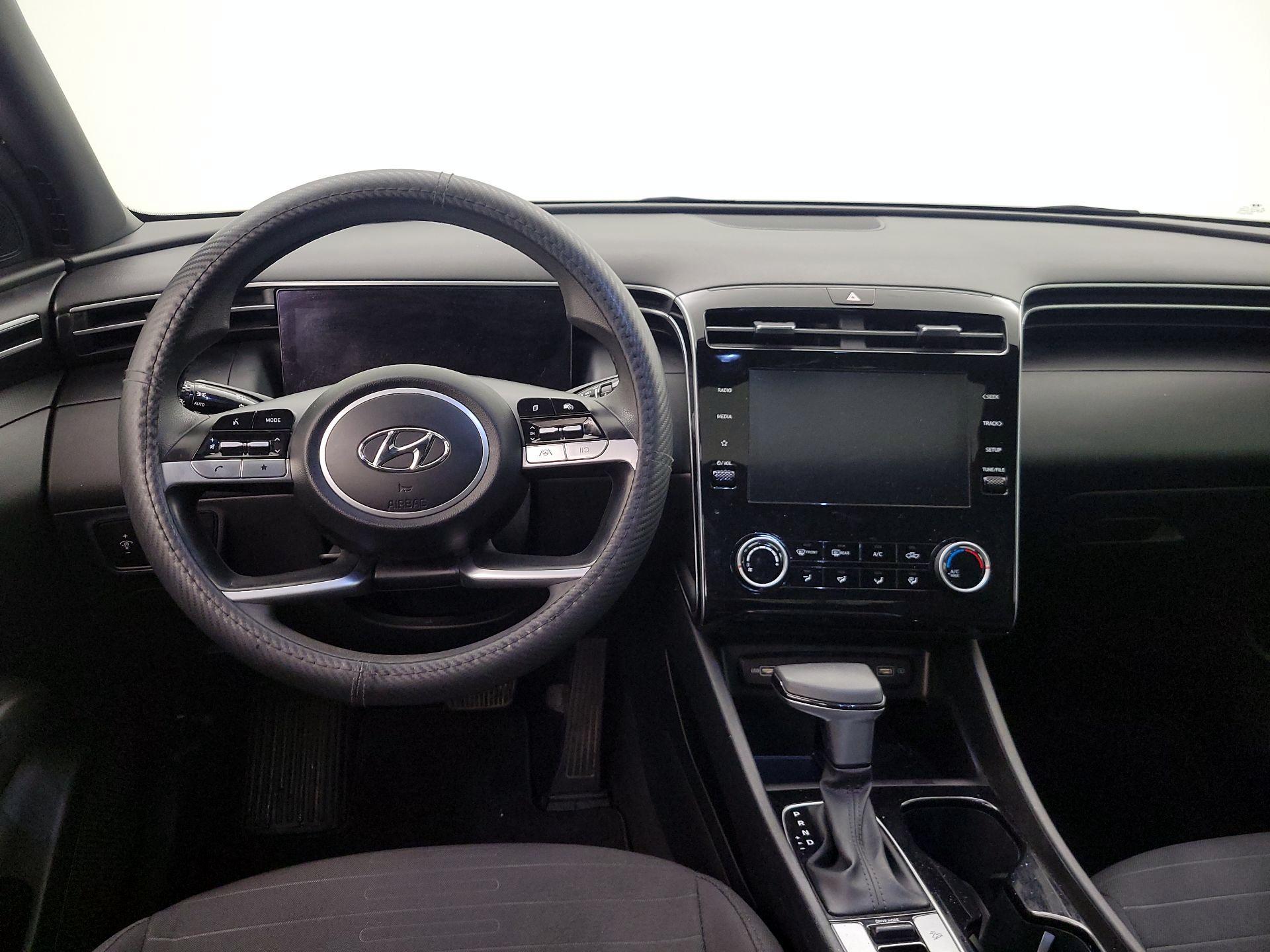 Thumbnail: 2022 Hyundai Santa Cruz - 10