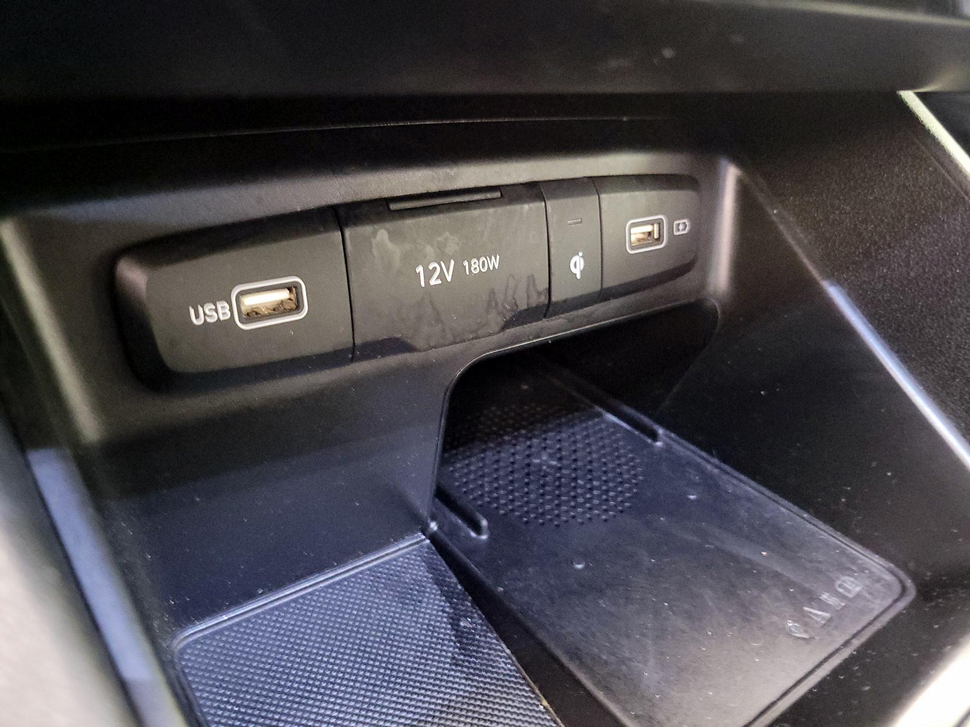 Thumbnail: 2022 Hyundai Santa Cruz - 18