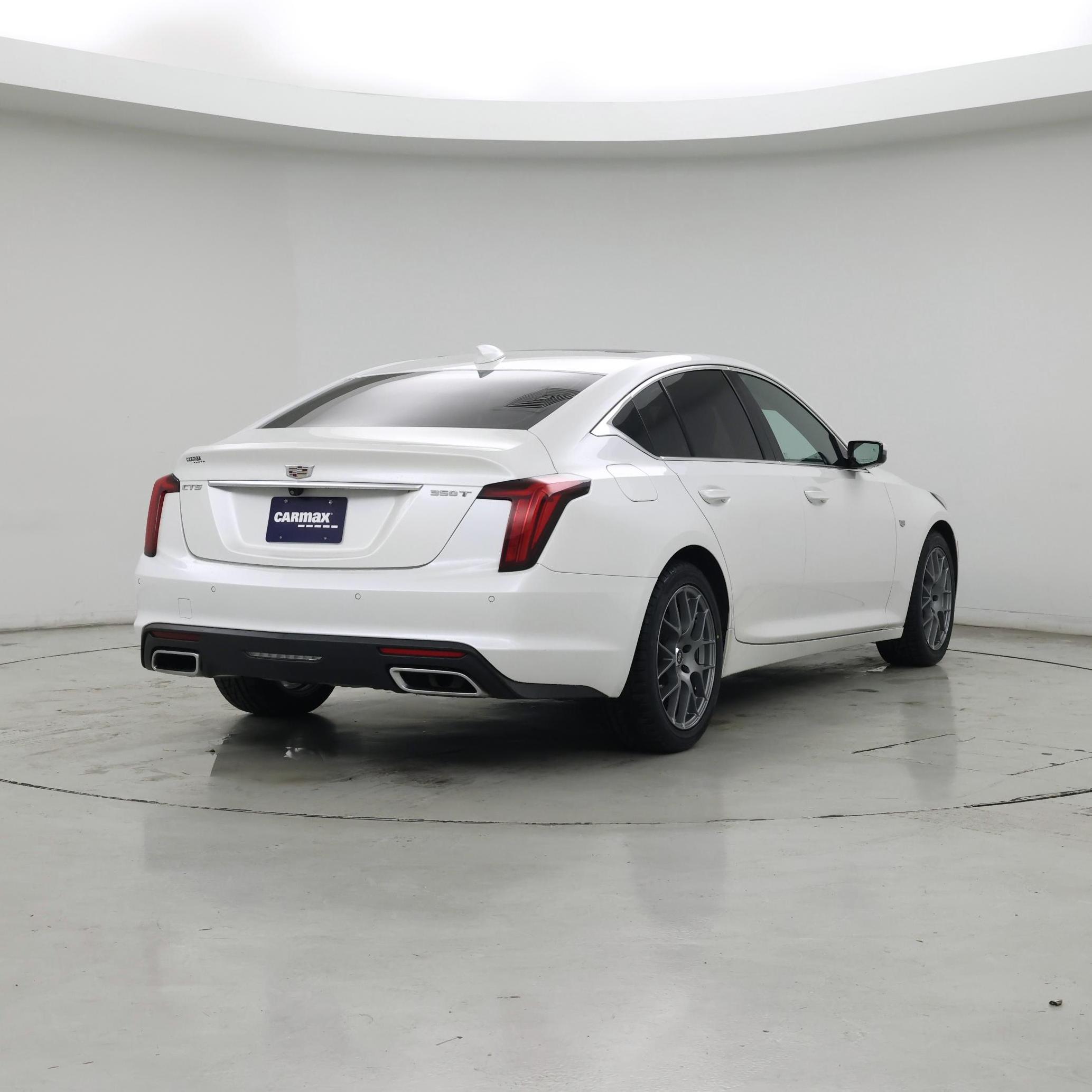 Thumbnail: 2023 Cadillac CT5 - 8