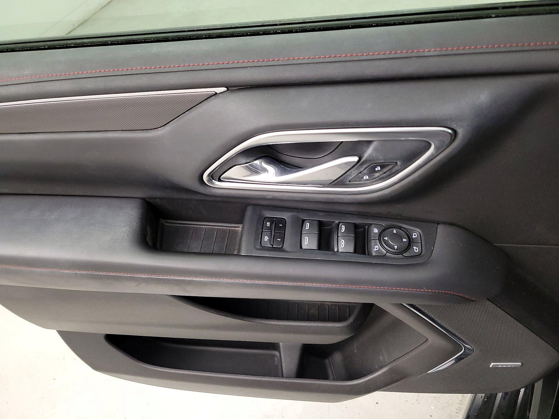 Thumbnail: 2021 Chevrolet Suburban - 12