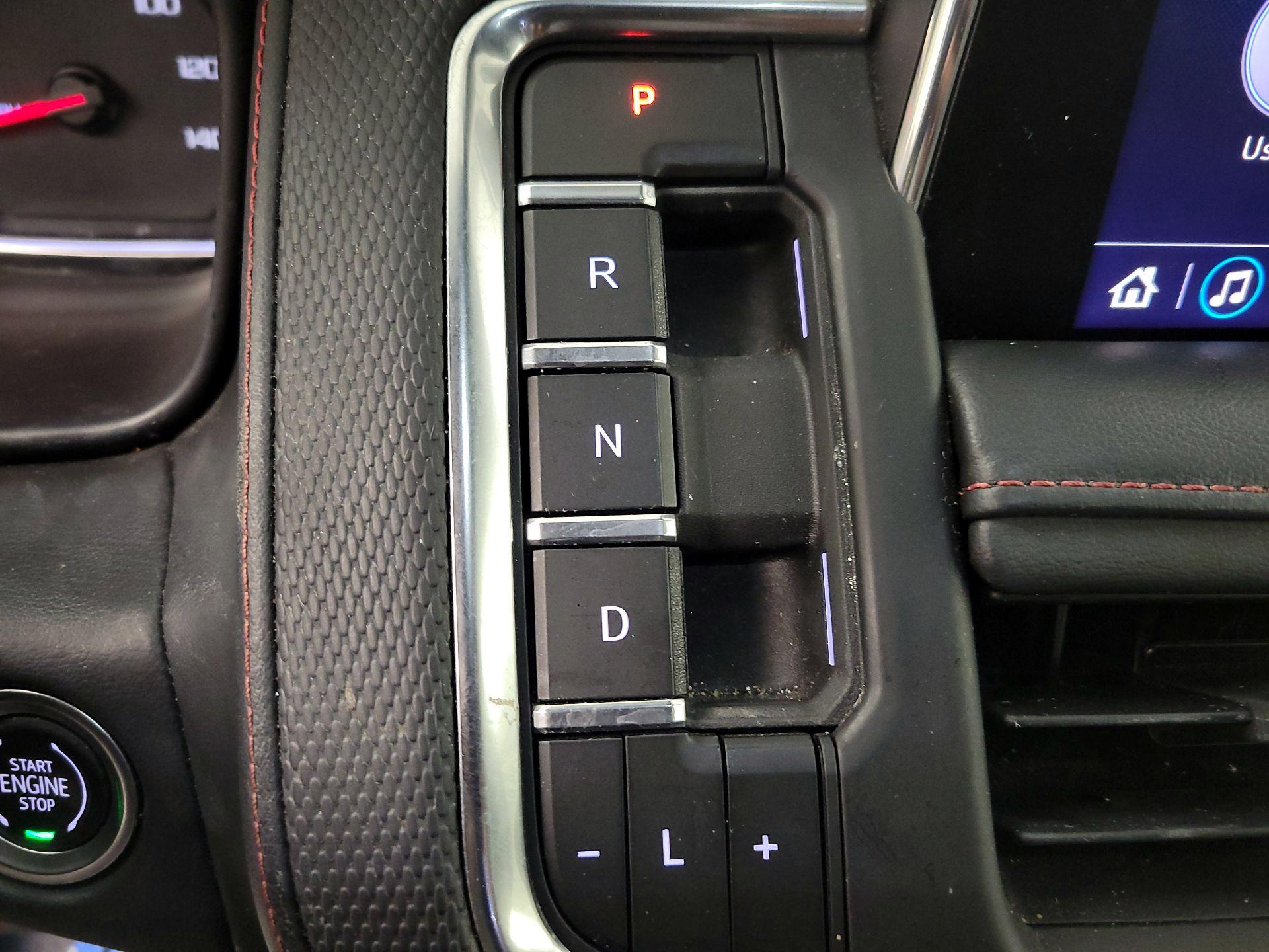 Thumbnail: 2021 Chevrolet Suburban - 18