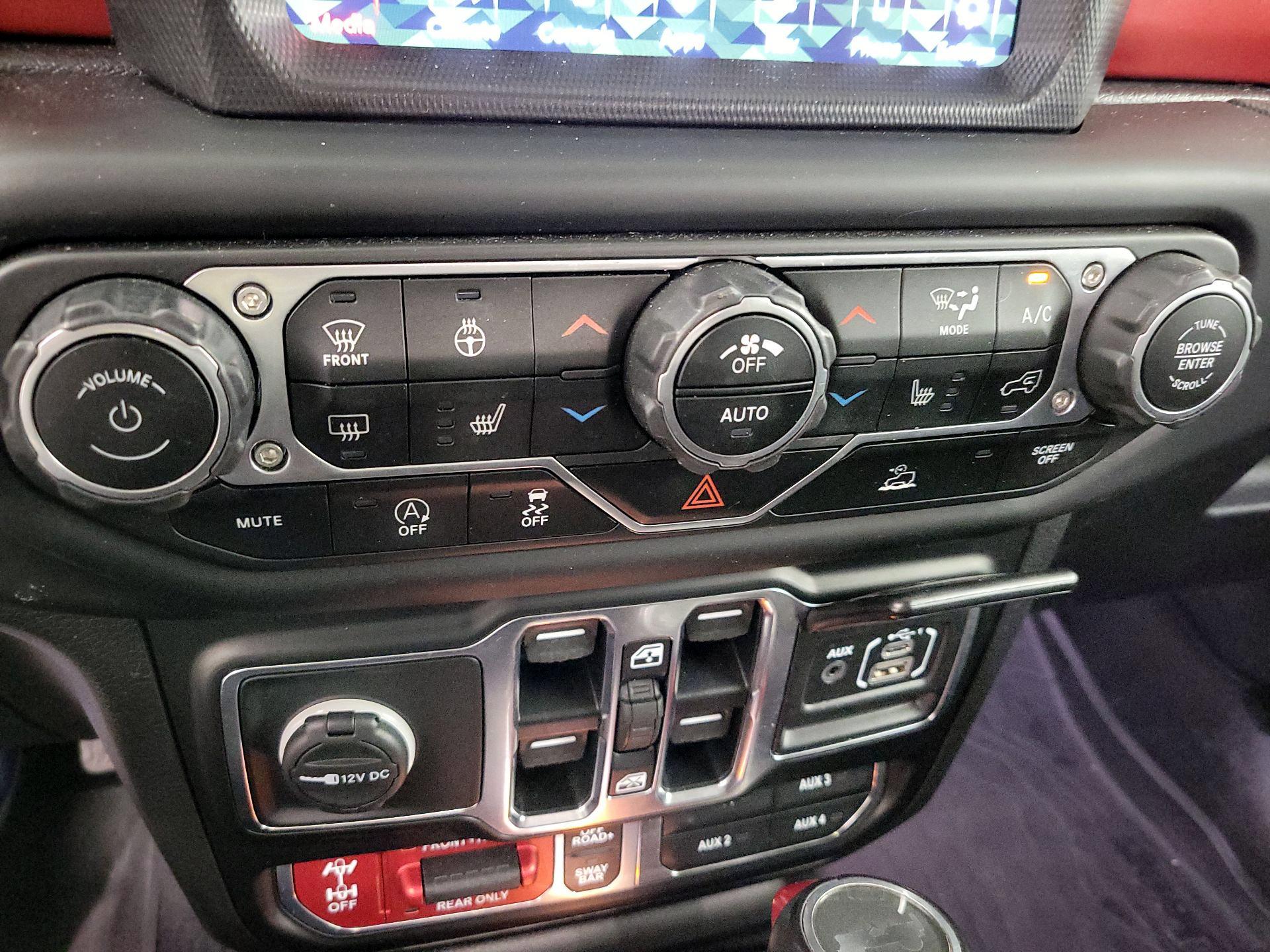 Thumbnail: 2021 Jeep Wrangler - 17