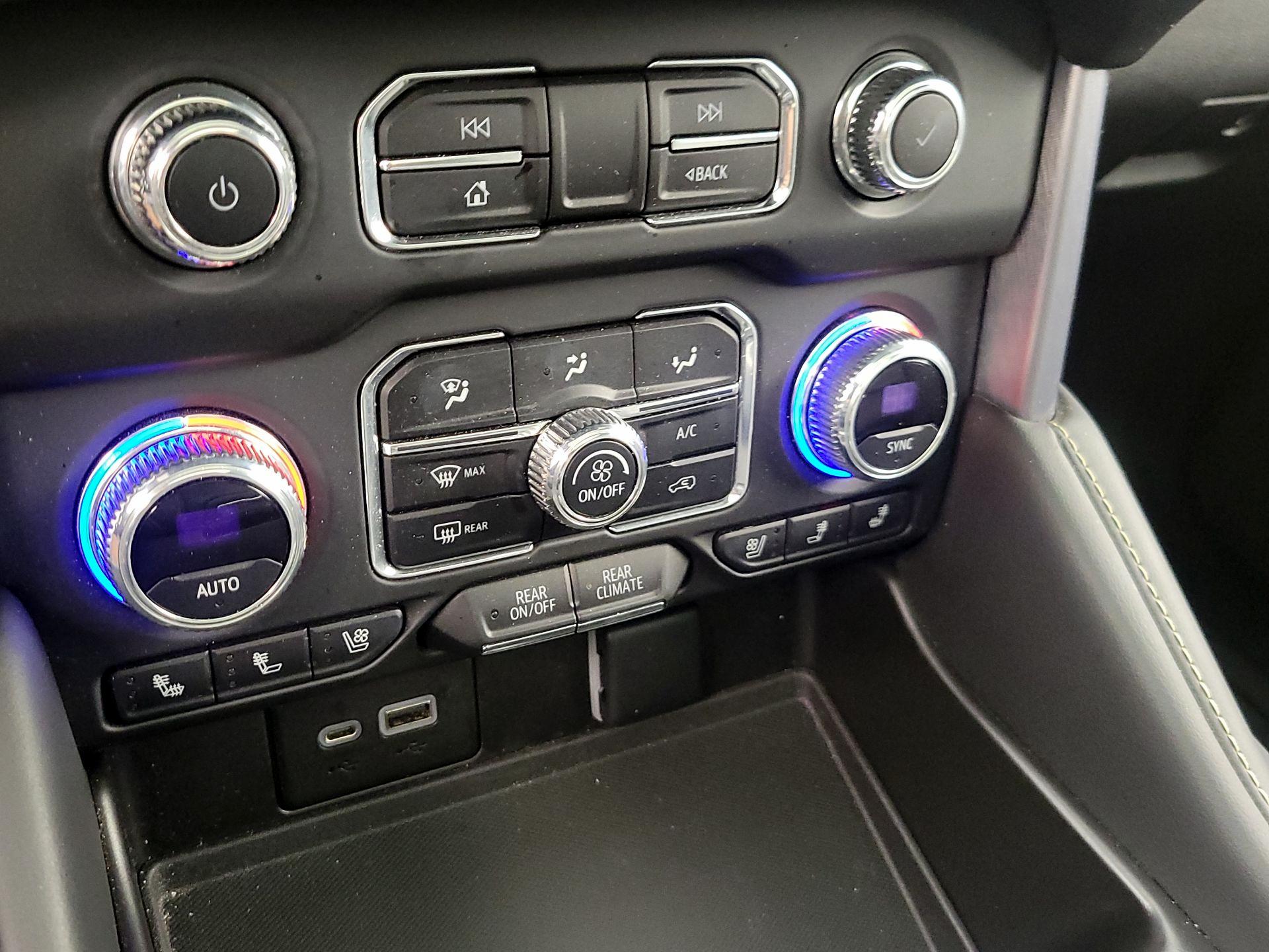 Thumbnail: 2022 GMC Yukon - 16