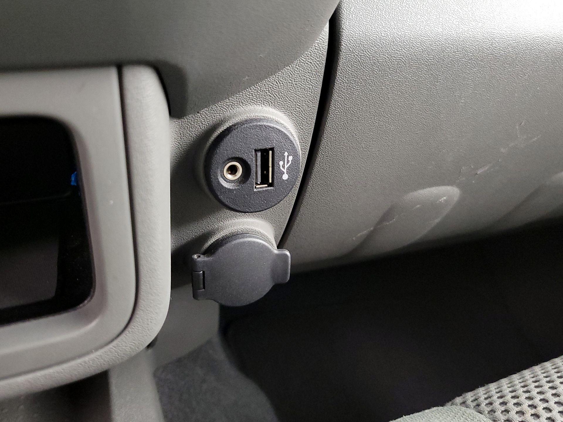 Thumbnail: 2019 Nissan Frontier - 18