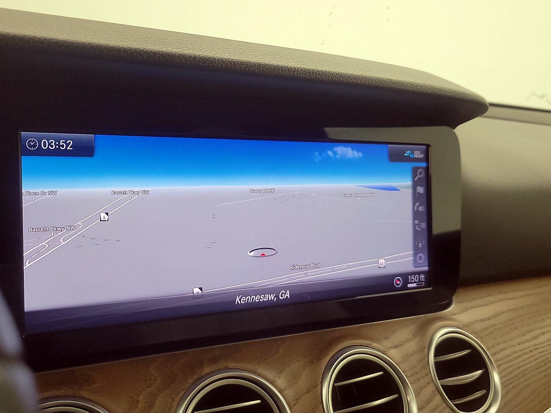 Thumbnail: 2019 Mercedes-Benz E-Class - 14