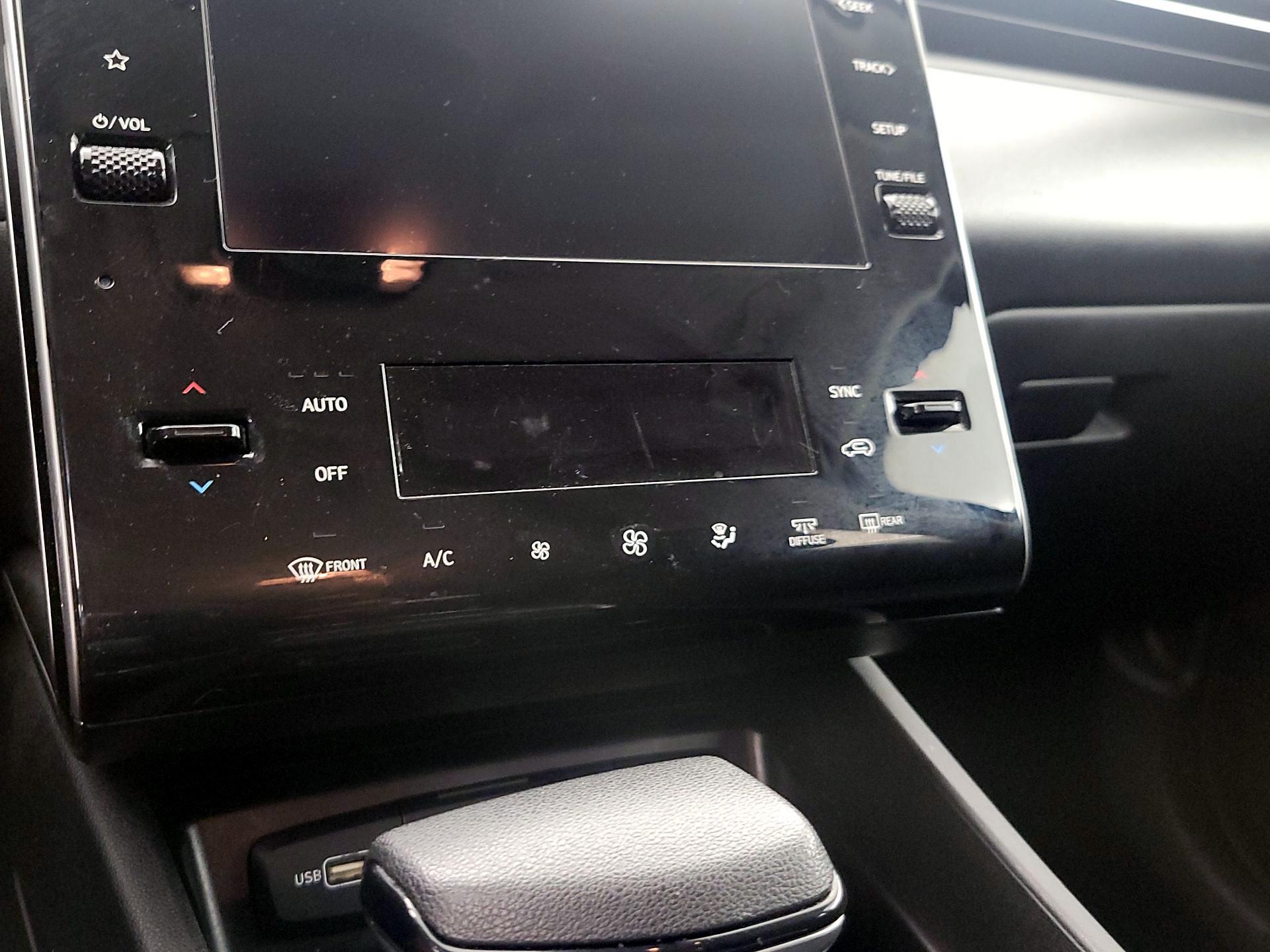 Thumbnail: 2024 Hyundai Tucson - 16