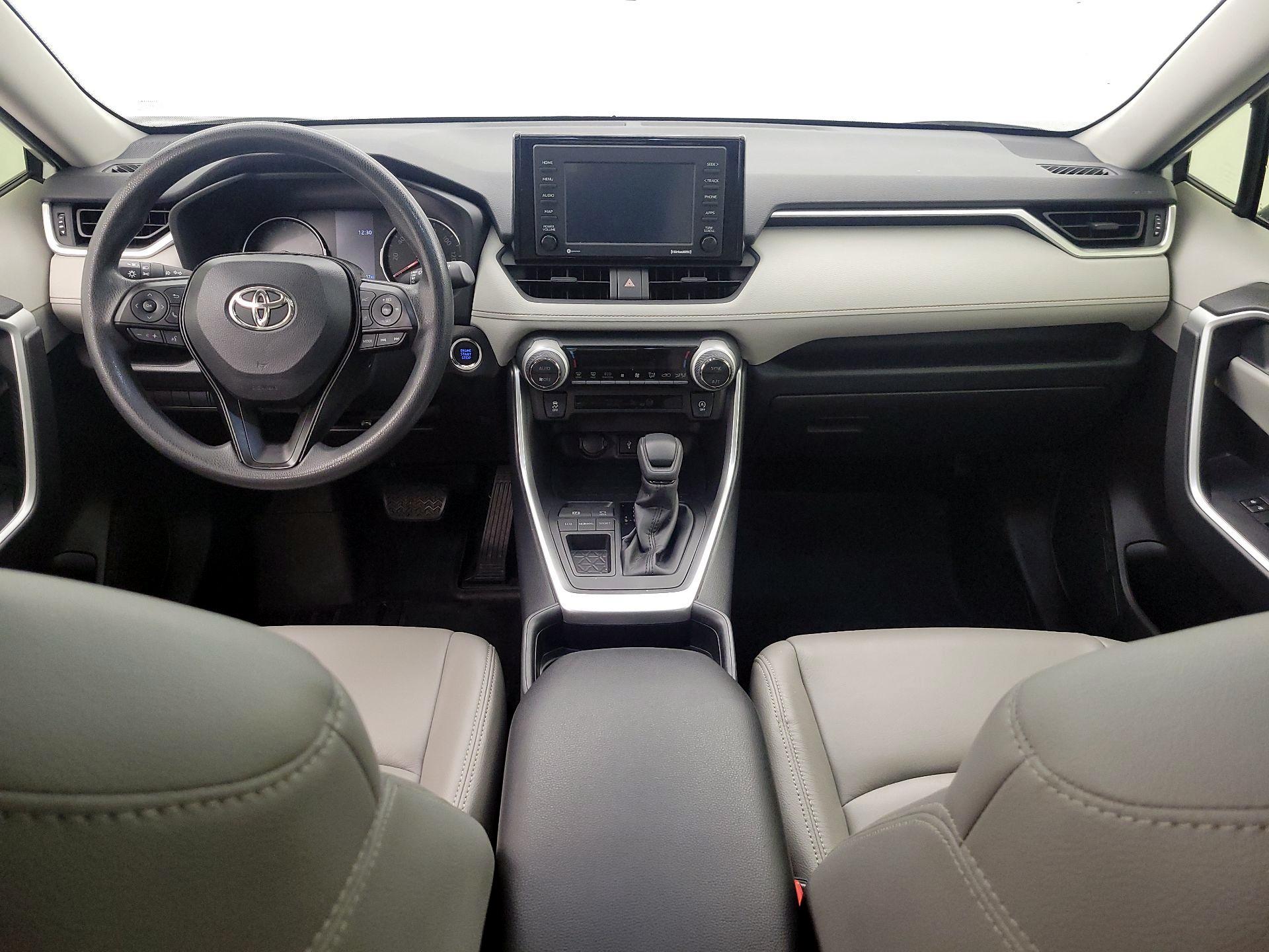 Thumbnail: 2020 Toyota RAV4 - 9