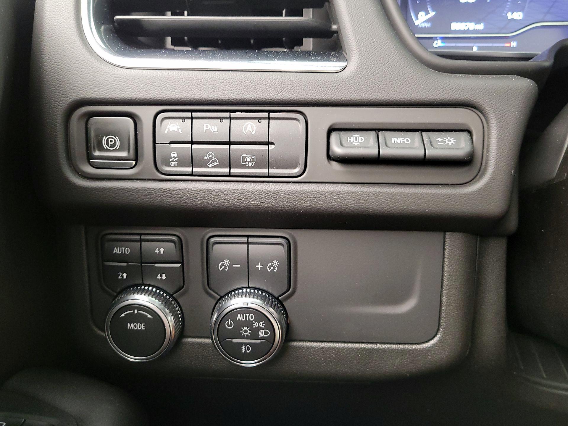 Thumbnail: 2023 GMC Yukon - 13