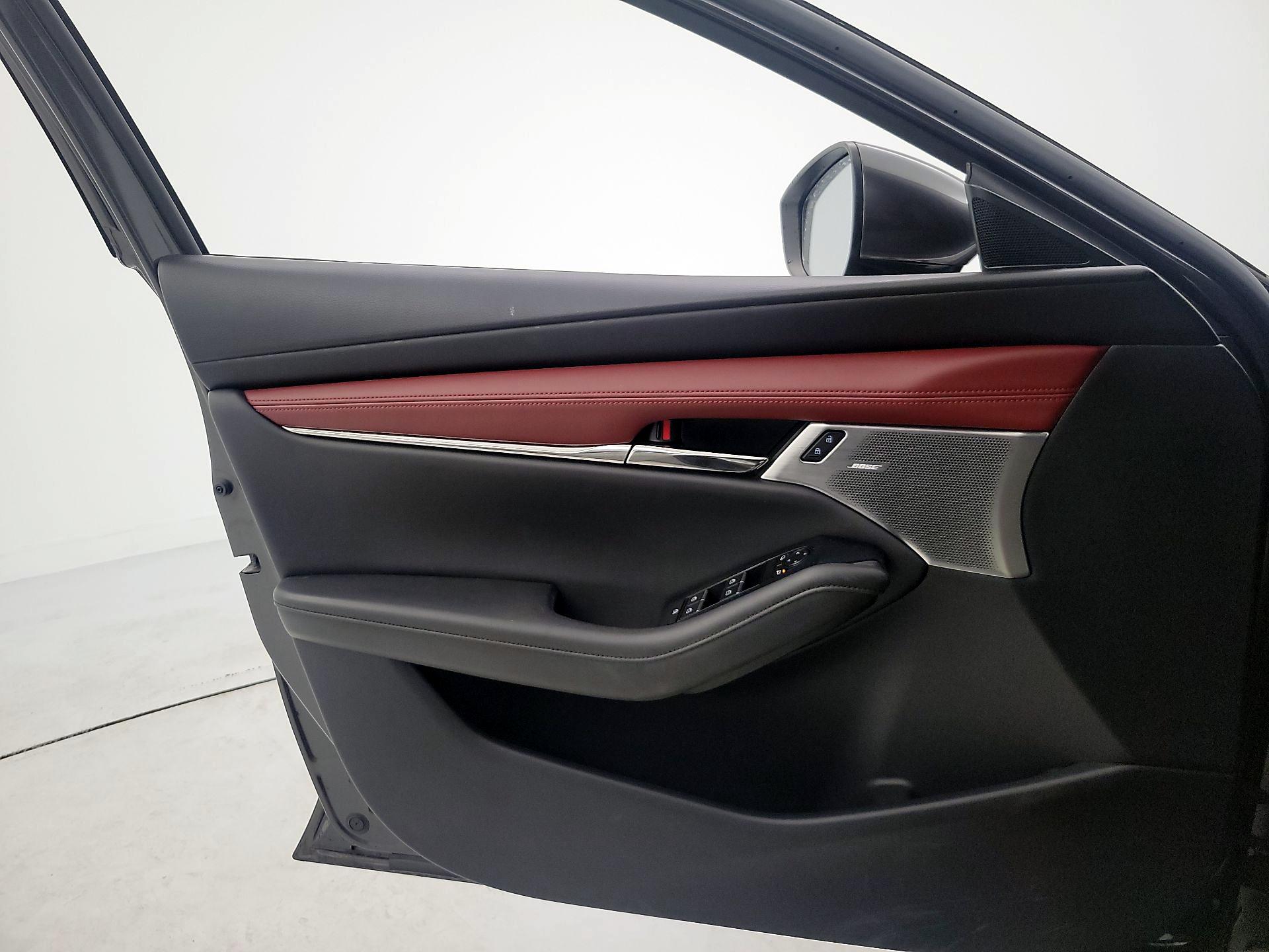 Thumbnail: 2020 Mazda Mazda3 - 12