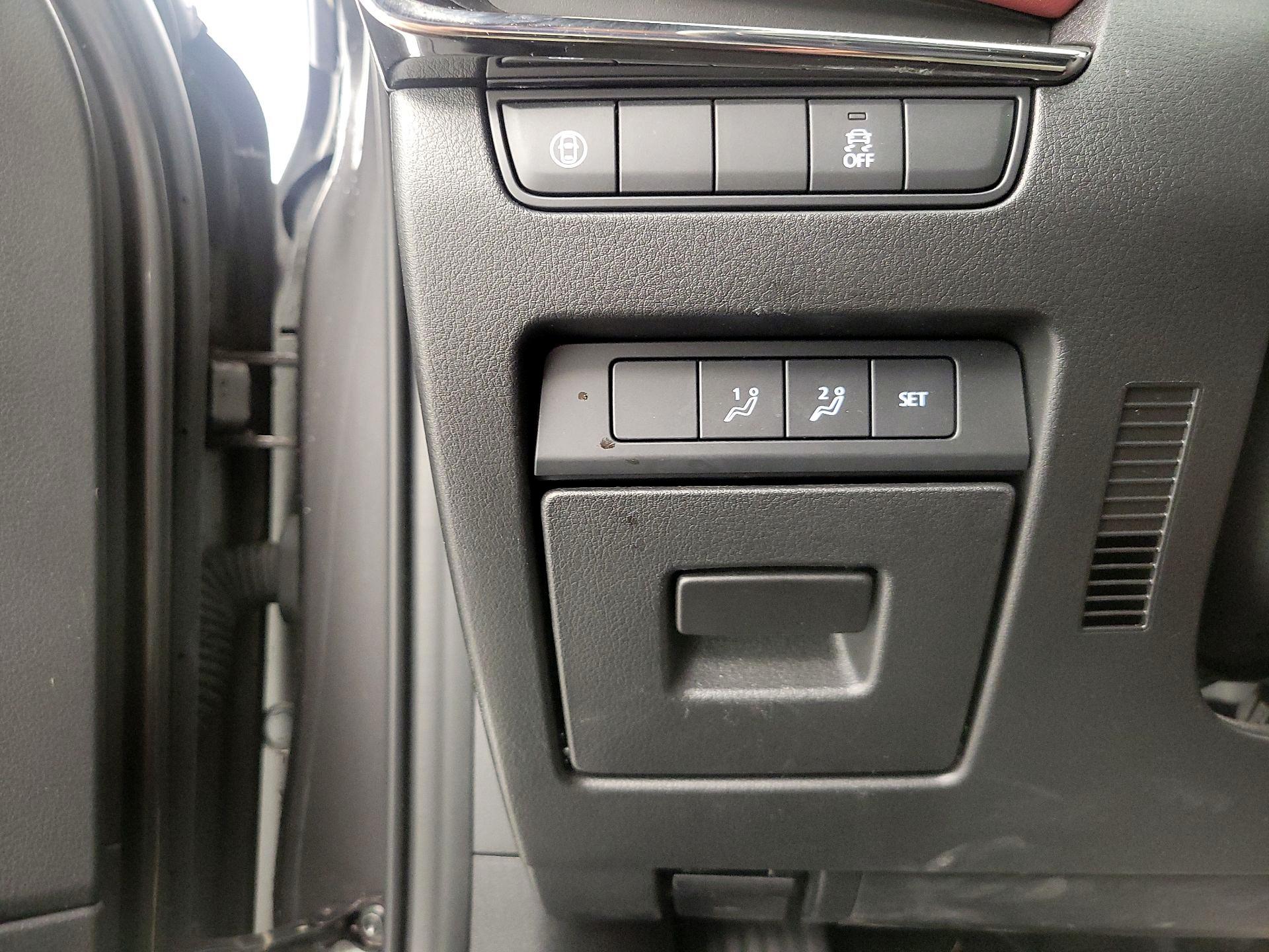 Thumbnail: 2020 Mazda Mazda3 - 13