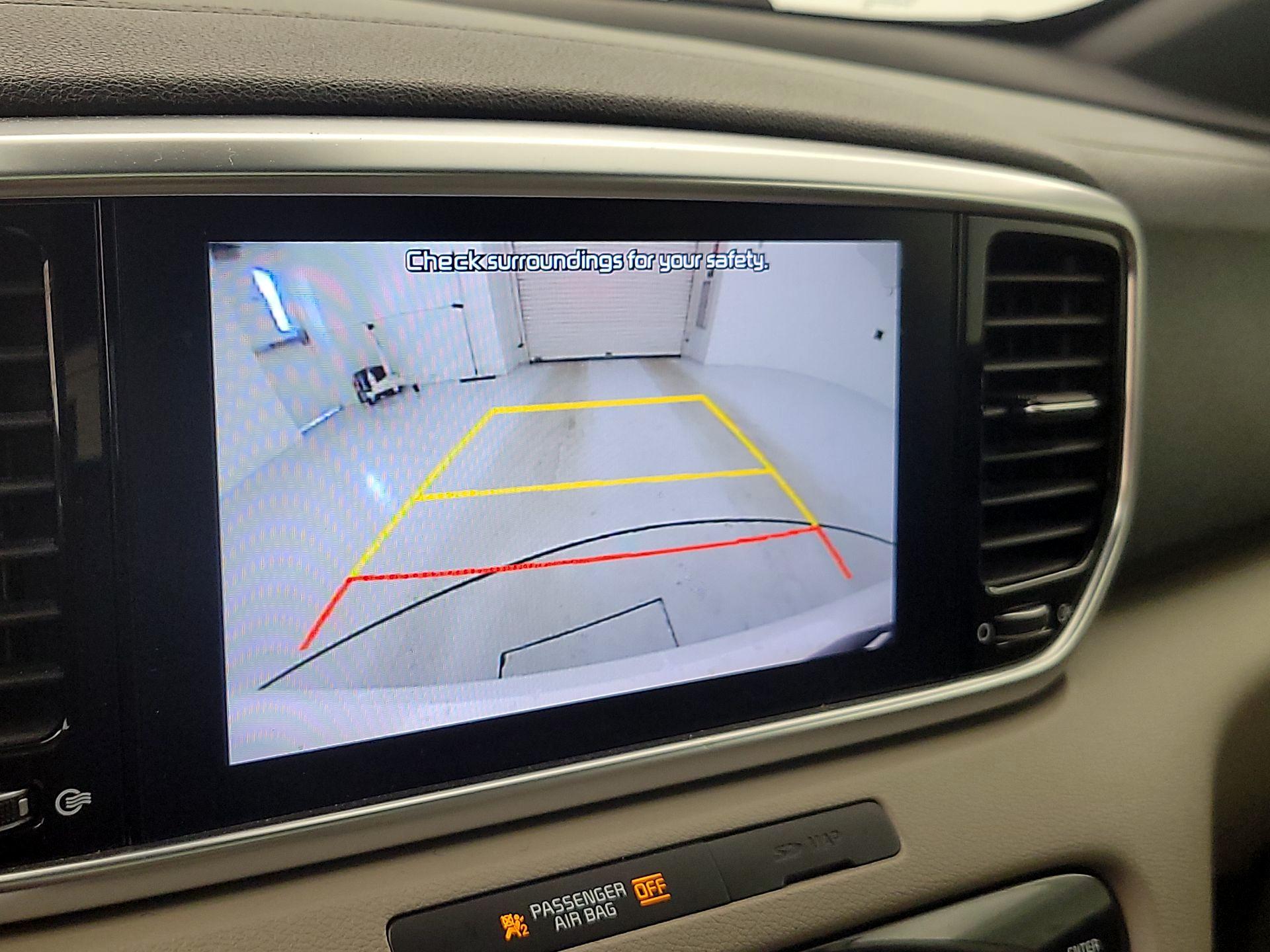 Thumbnail: 2020 Kia Sportage - 15