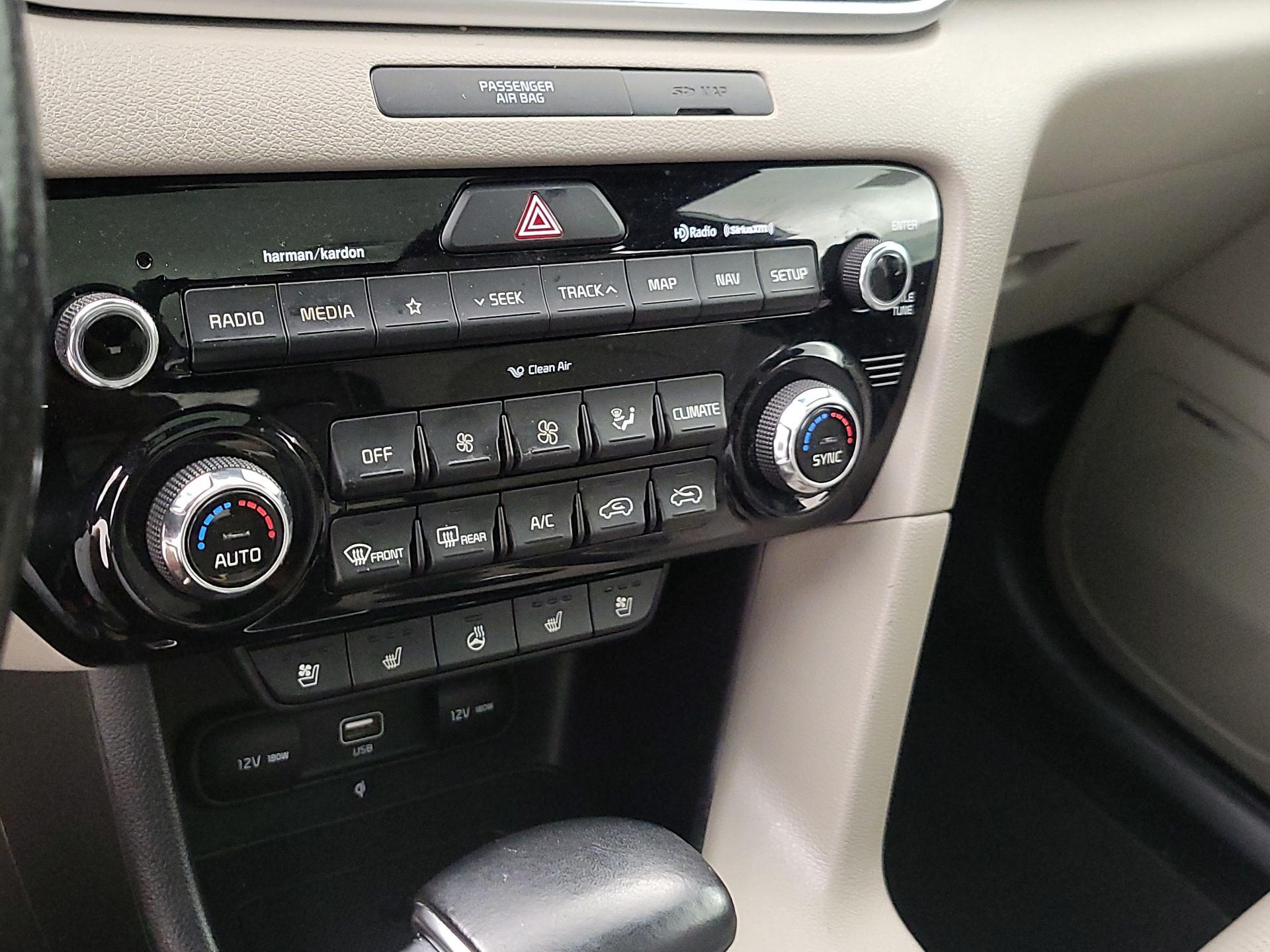 Thumbnail: 2020 Kia Sportage - 17