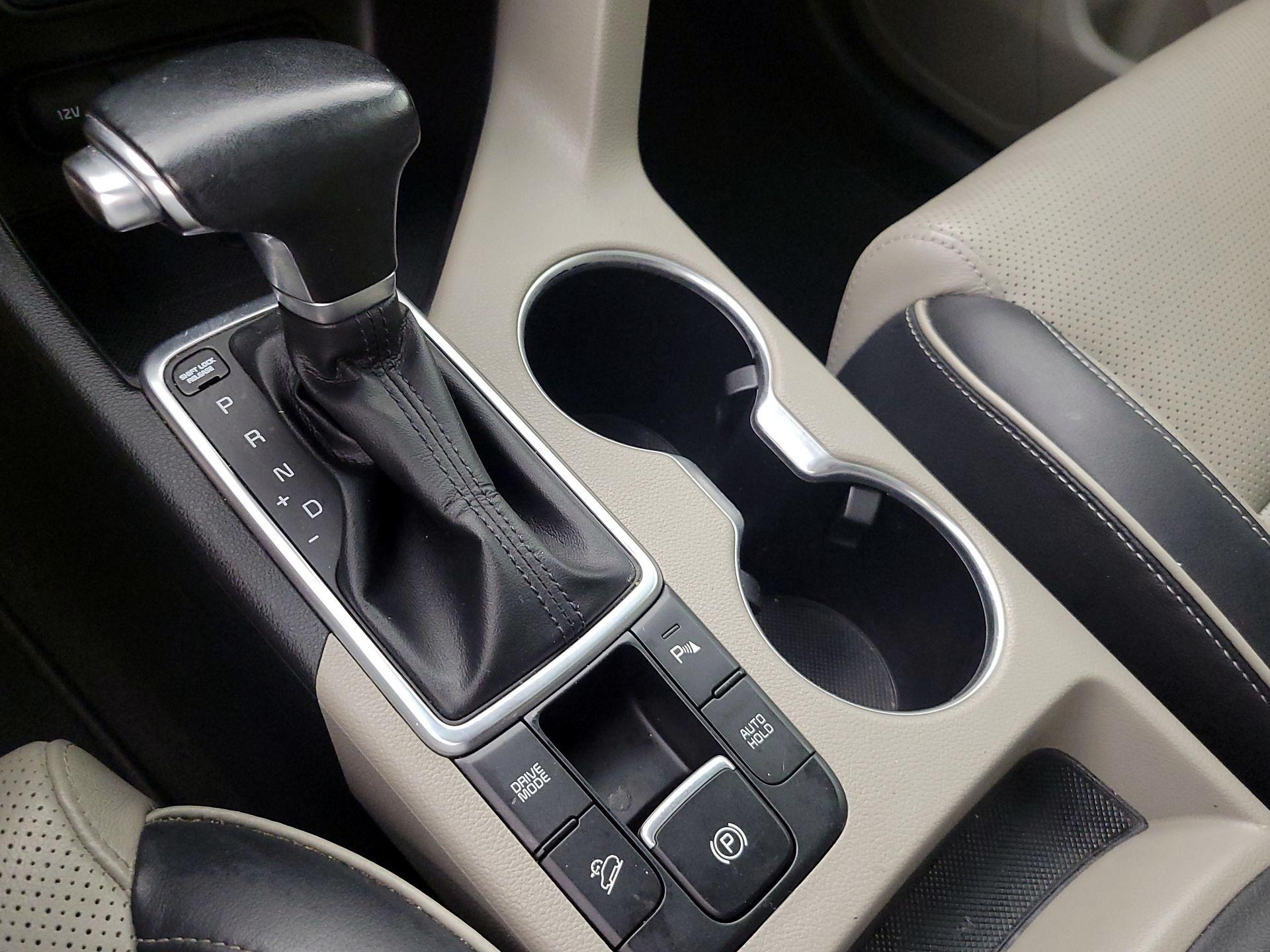 Thumbnail: 2020 Kia Sportage - 18