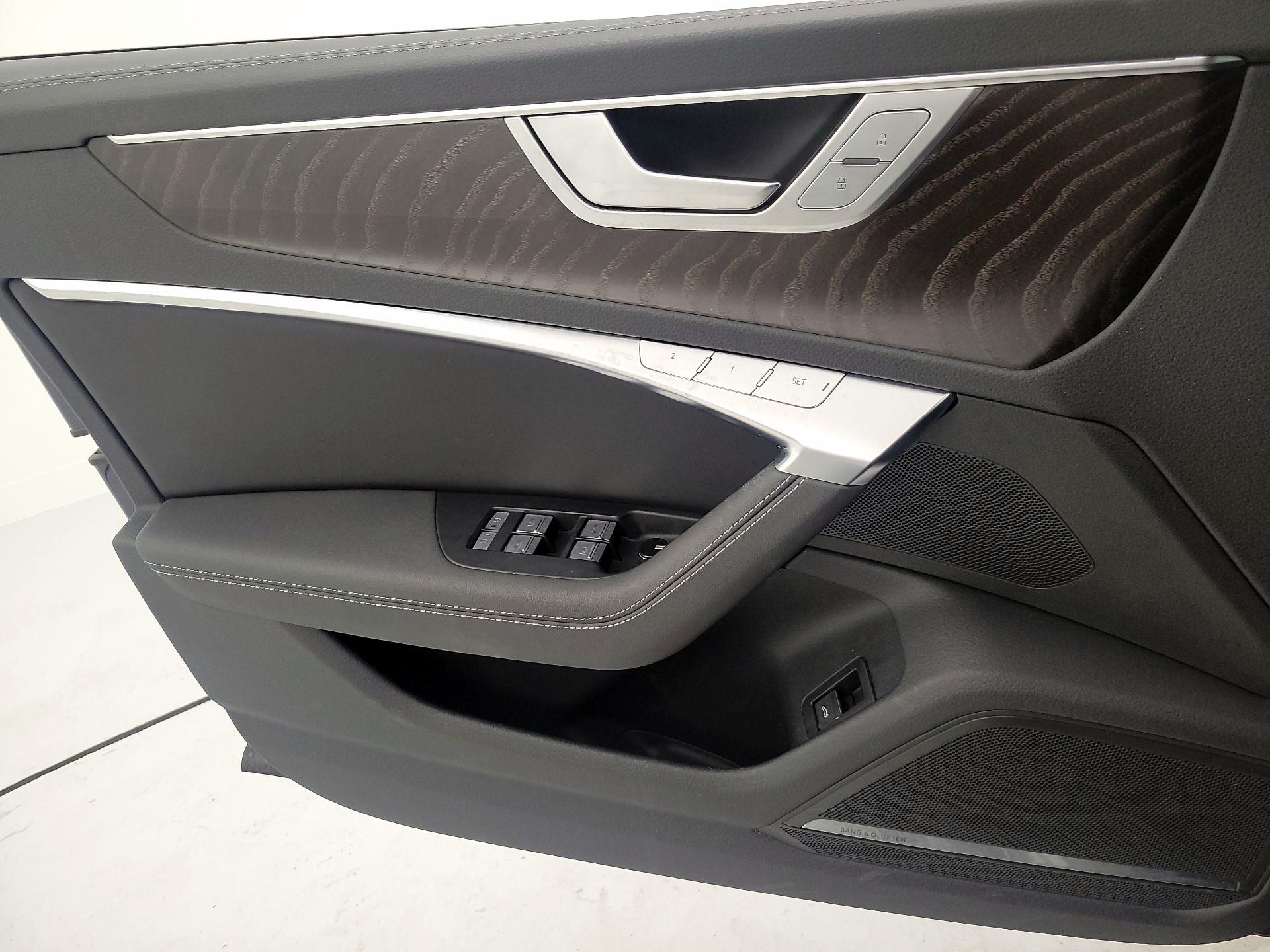 Thumbnail: 2021 Audi A6 - 12