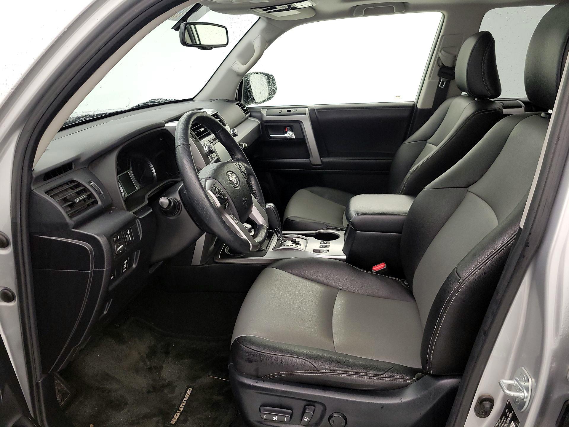 Thumbnail: 2018 Toyota 4Runner - 11