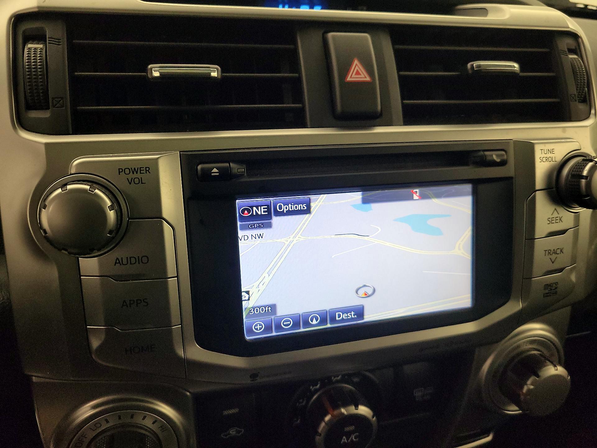 Thumbnail: 2018 Toyota 4Runner - 14