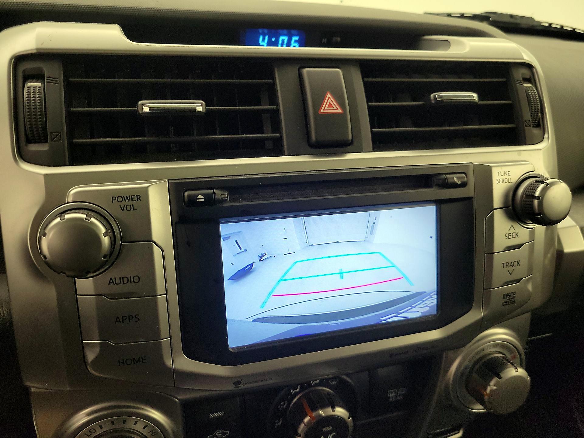 Thumbnail: 2018 Toyota 4Runner - 15