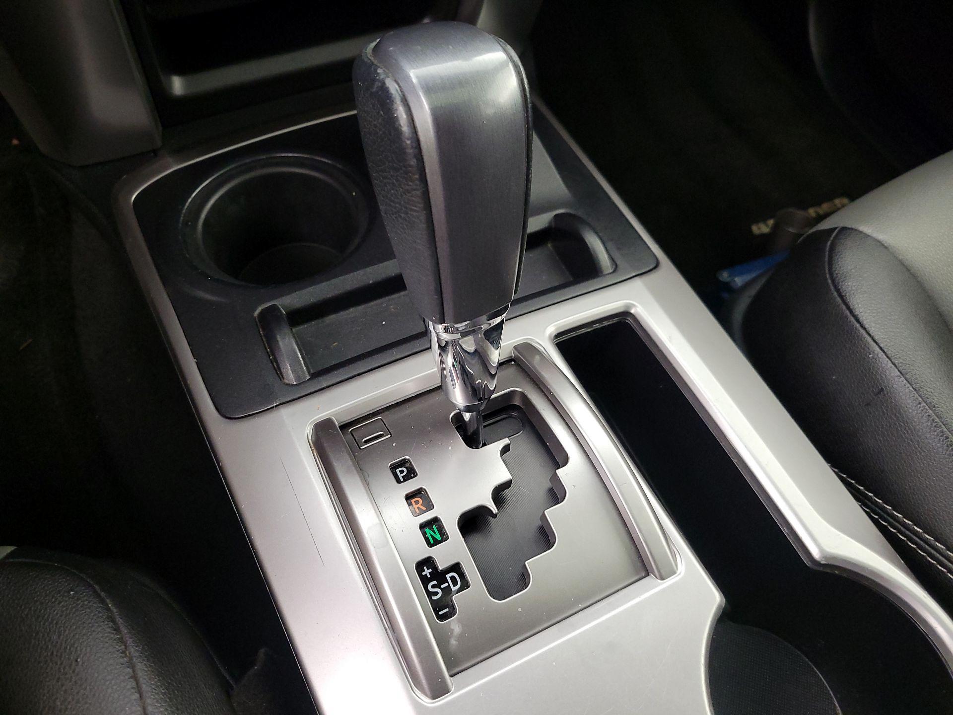 Thumbnail: 2018 Toyota 4Runner - 18