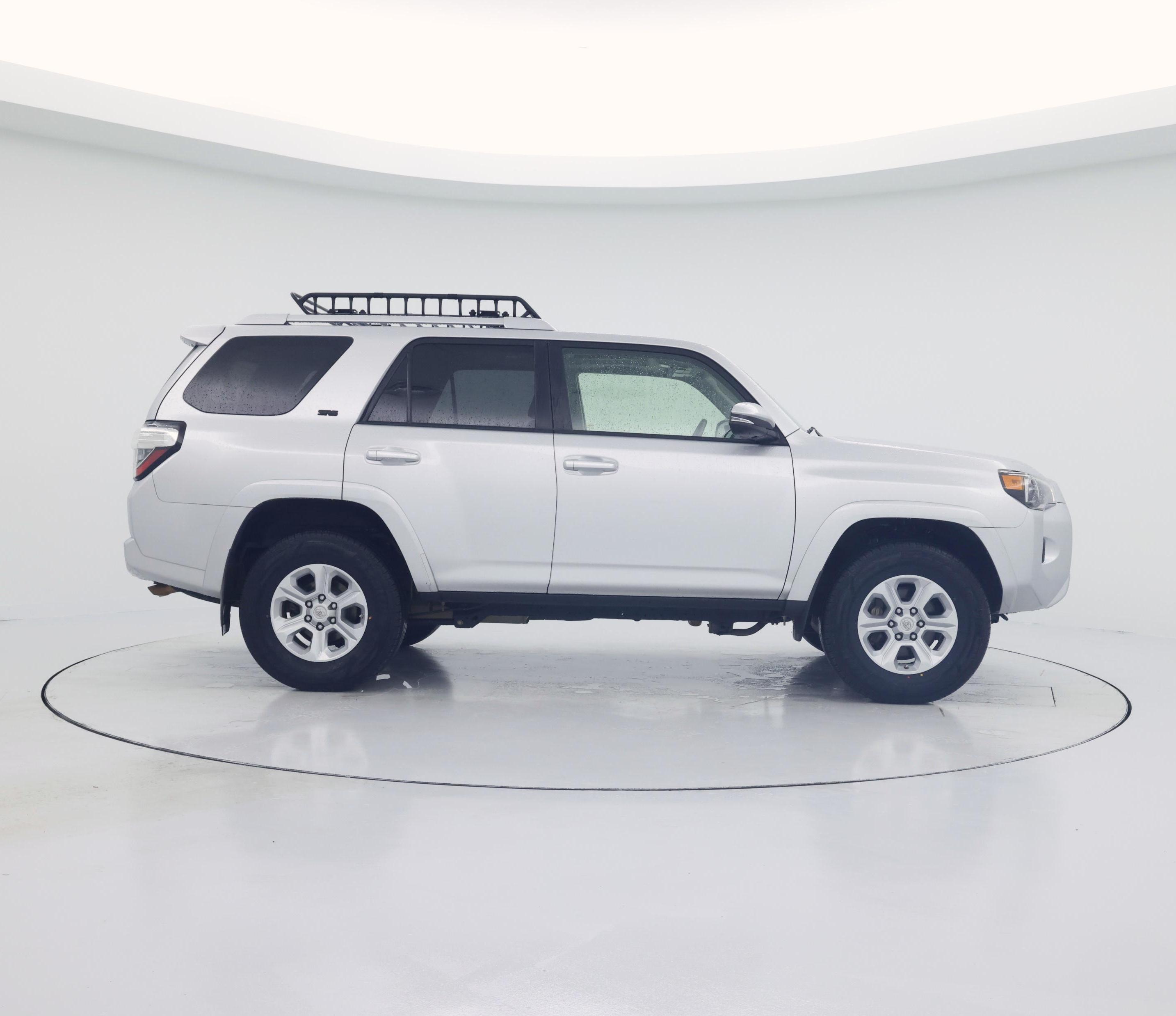 Thumbnail: 2018 Toyota 4Runner - 7