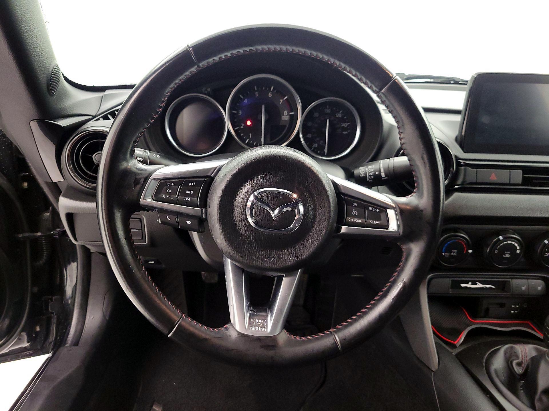 Thumbnail: 2018 Mazda MX-5 Miata - 10