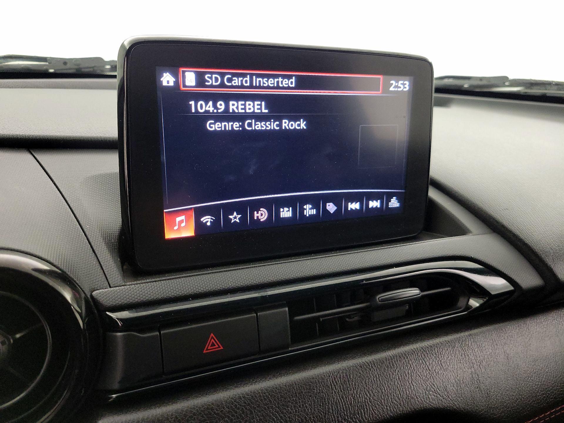 Thumbnail: 2018 Mazda MX-5 Miata - 15