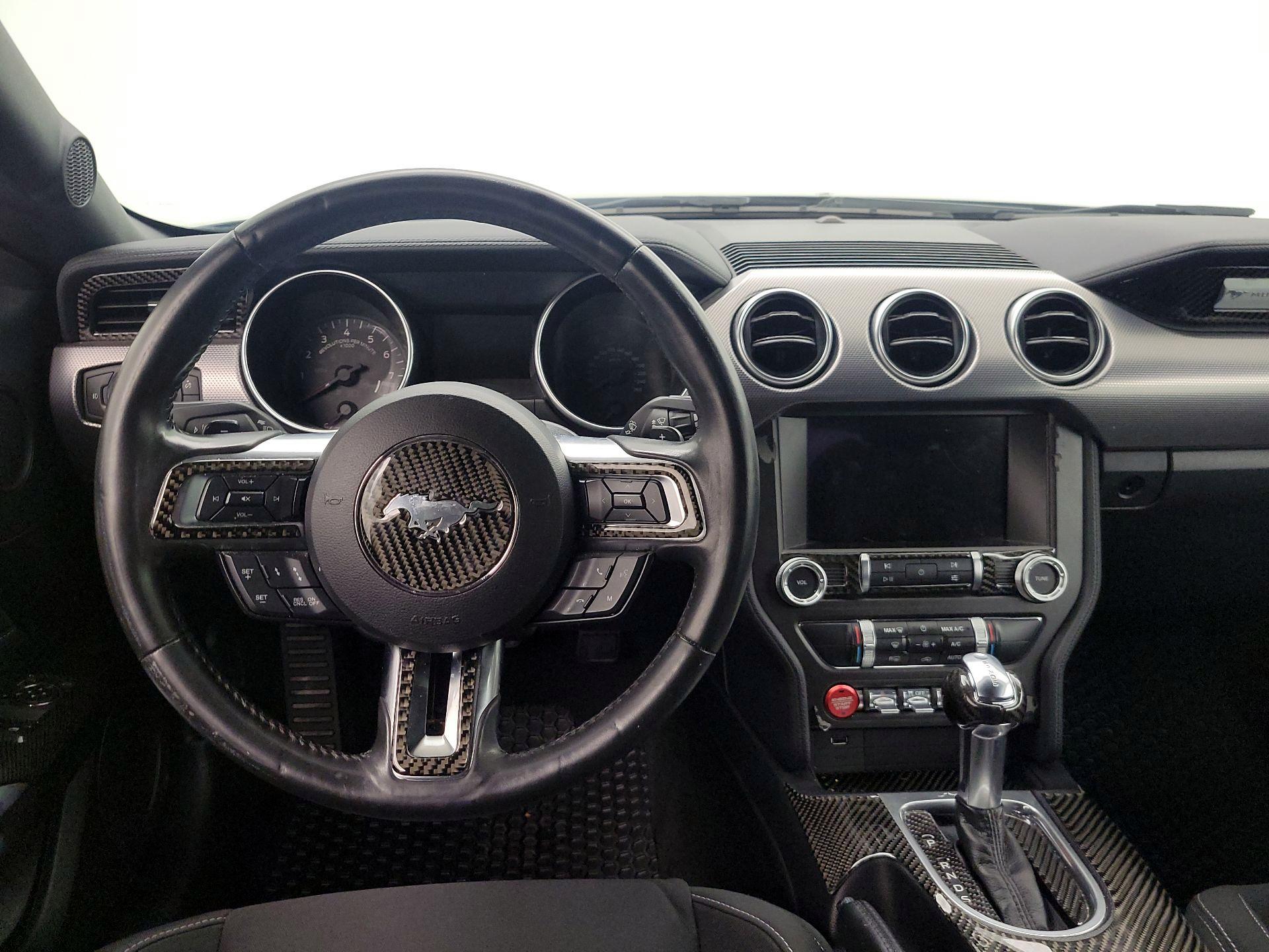 Thumbnail: 2019 Ford Mustang - 10