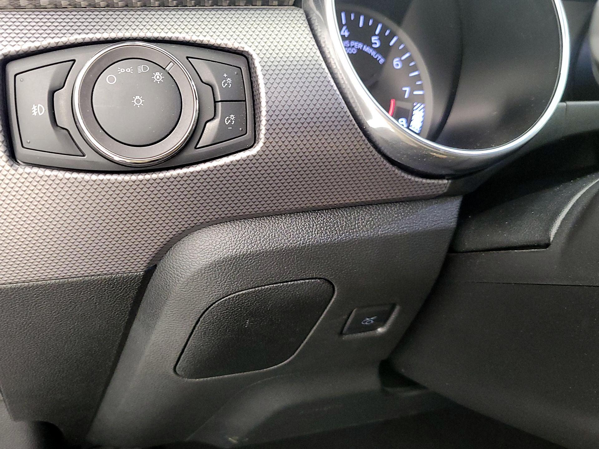 Thumbnail: 2019 Ford Mustang - 13