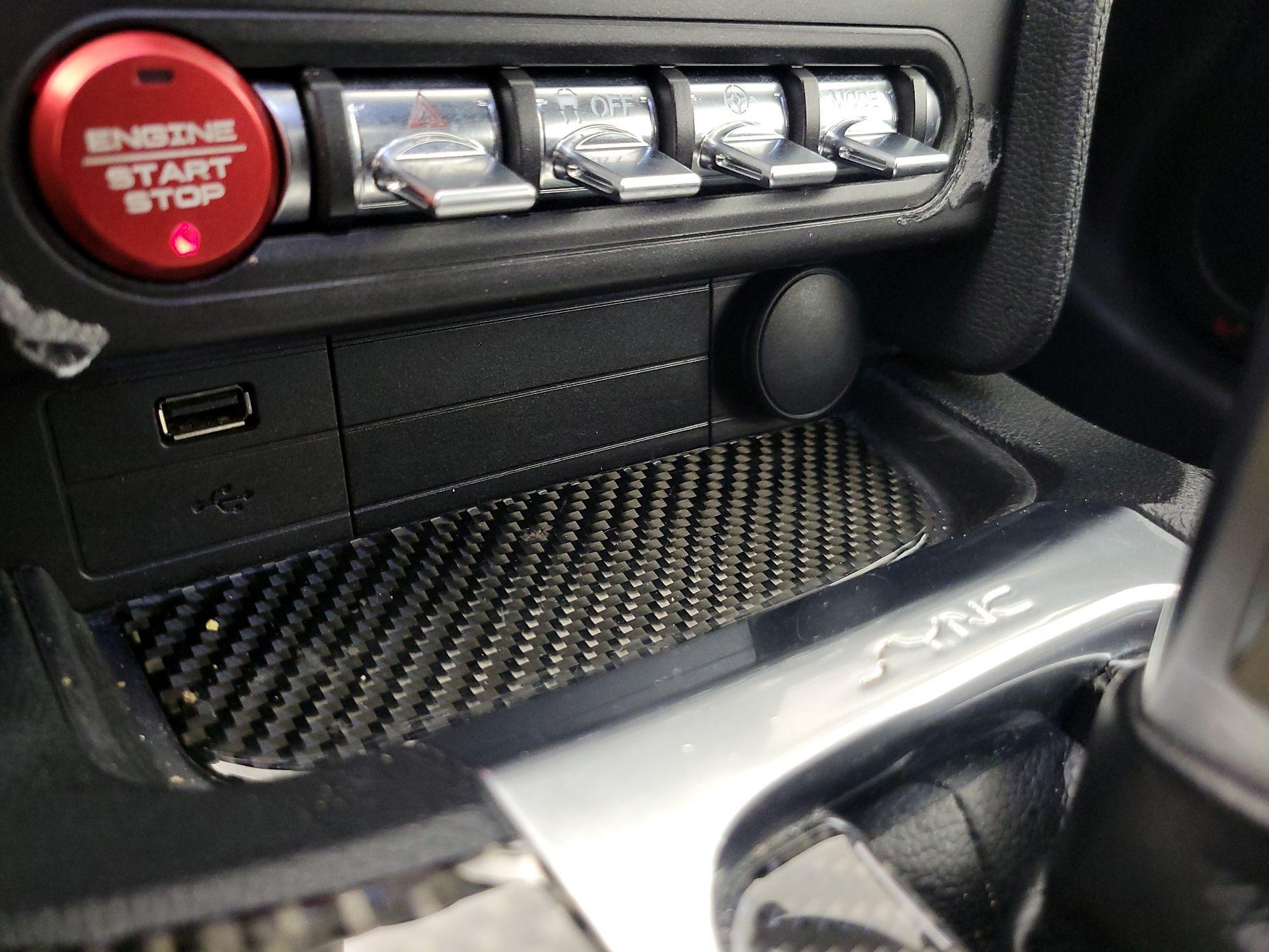 Thumbnail: 2019 Ford Mustang - 18